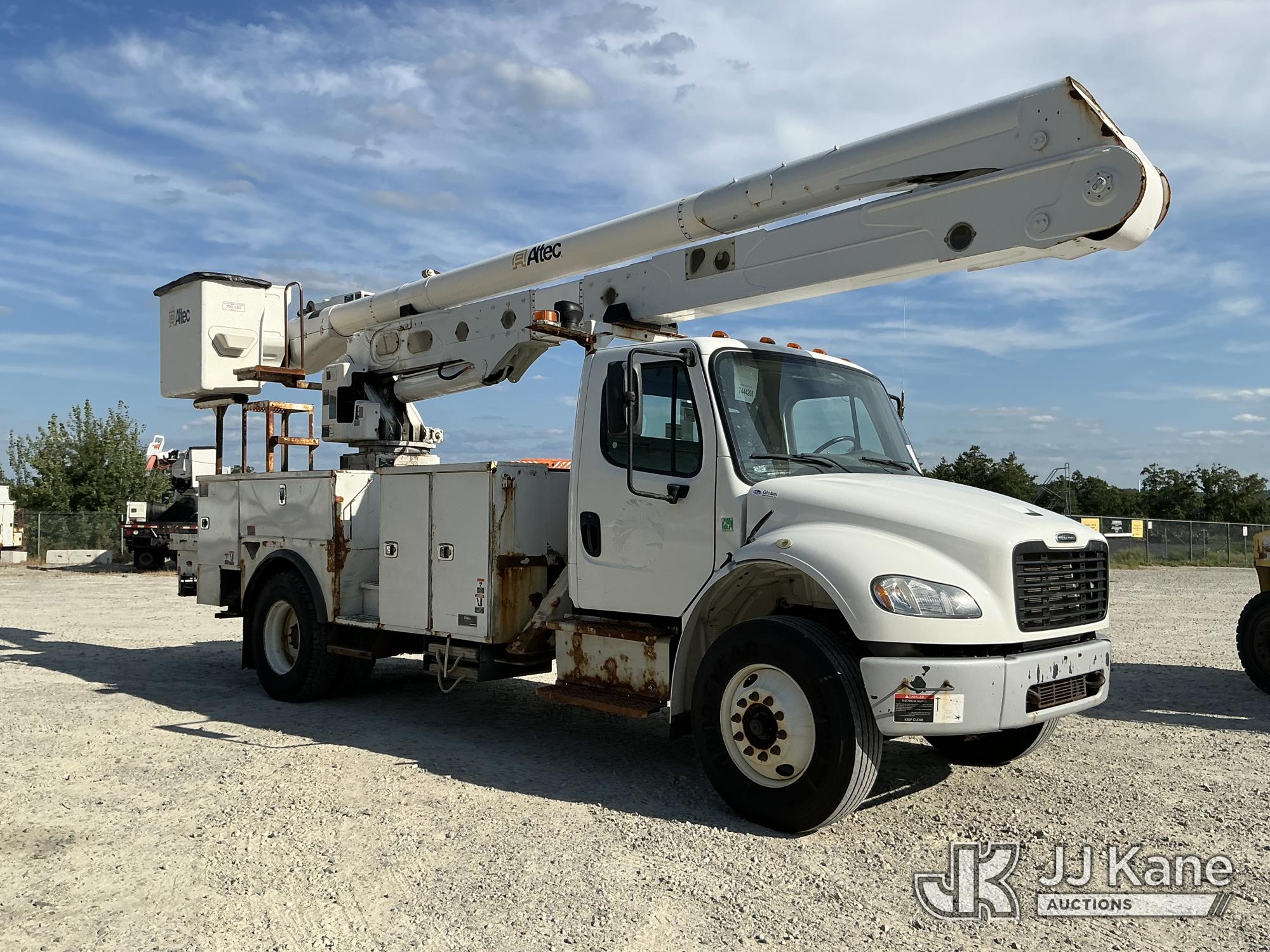 2020 Freightliner M2