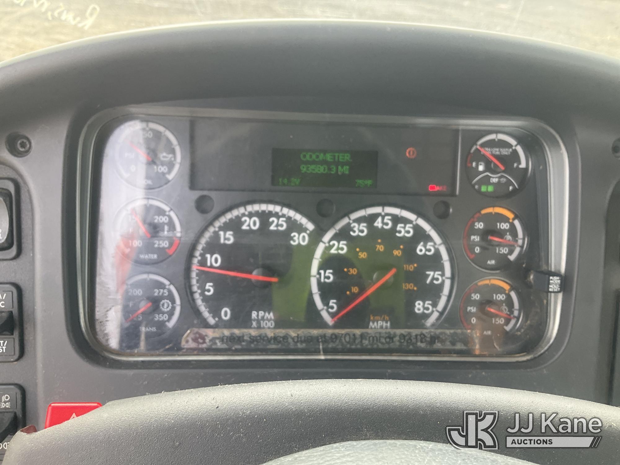 2020 Freightliner M2 106