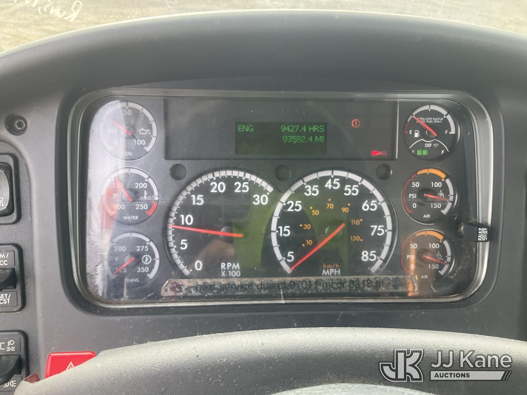 2020 Freightliner M2 106