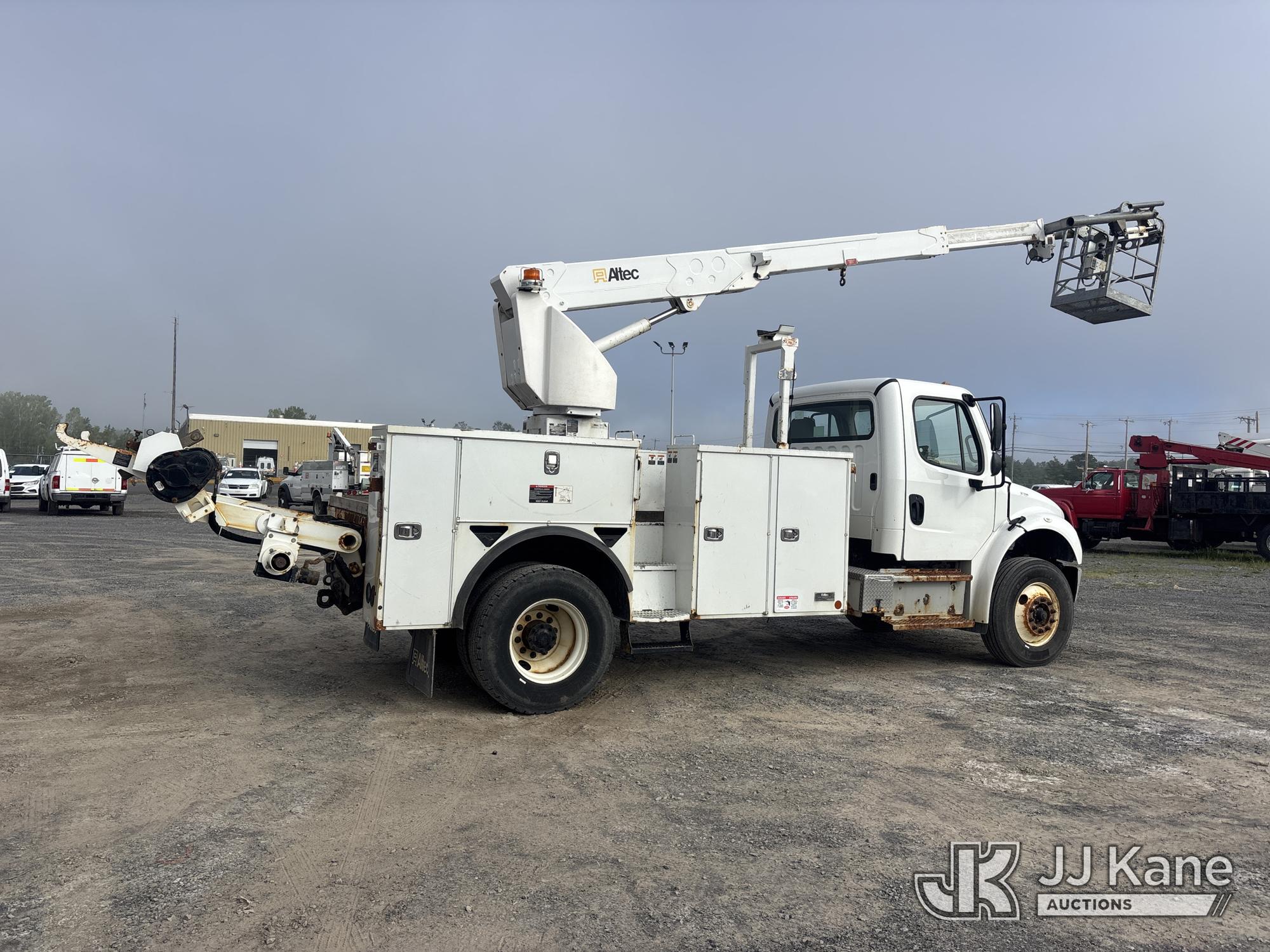 2020 Freightliner M2 106