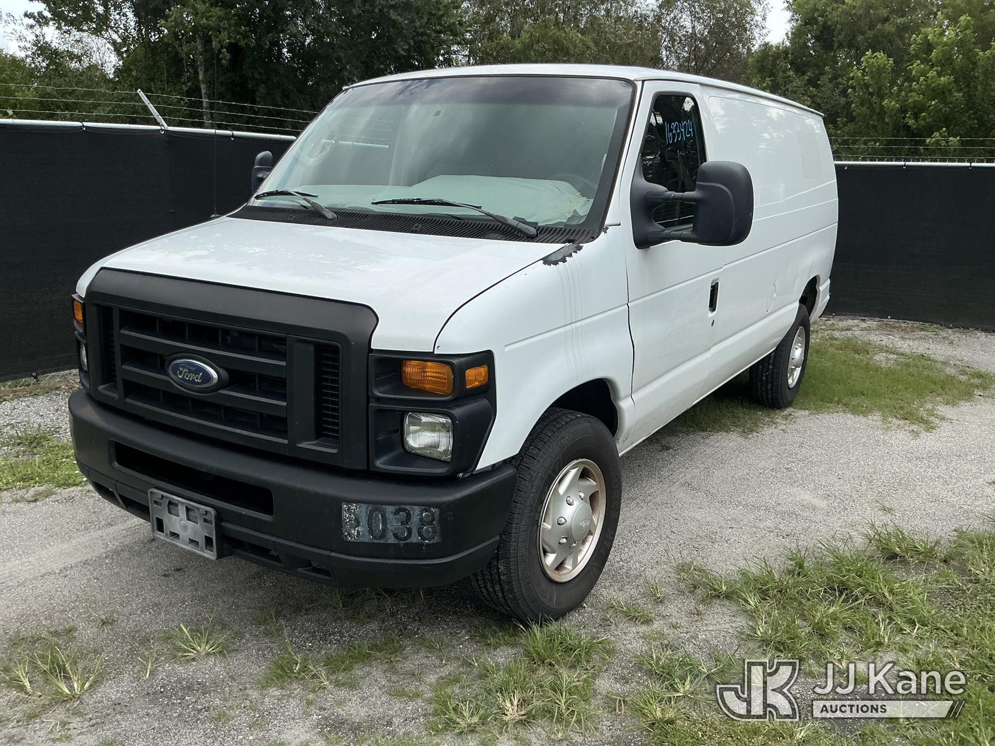 Photo of a 2012 Ford E250
