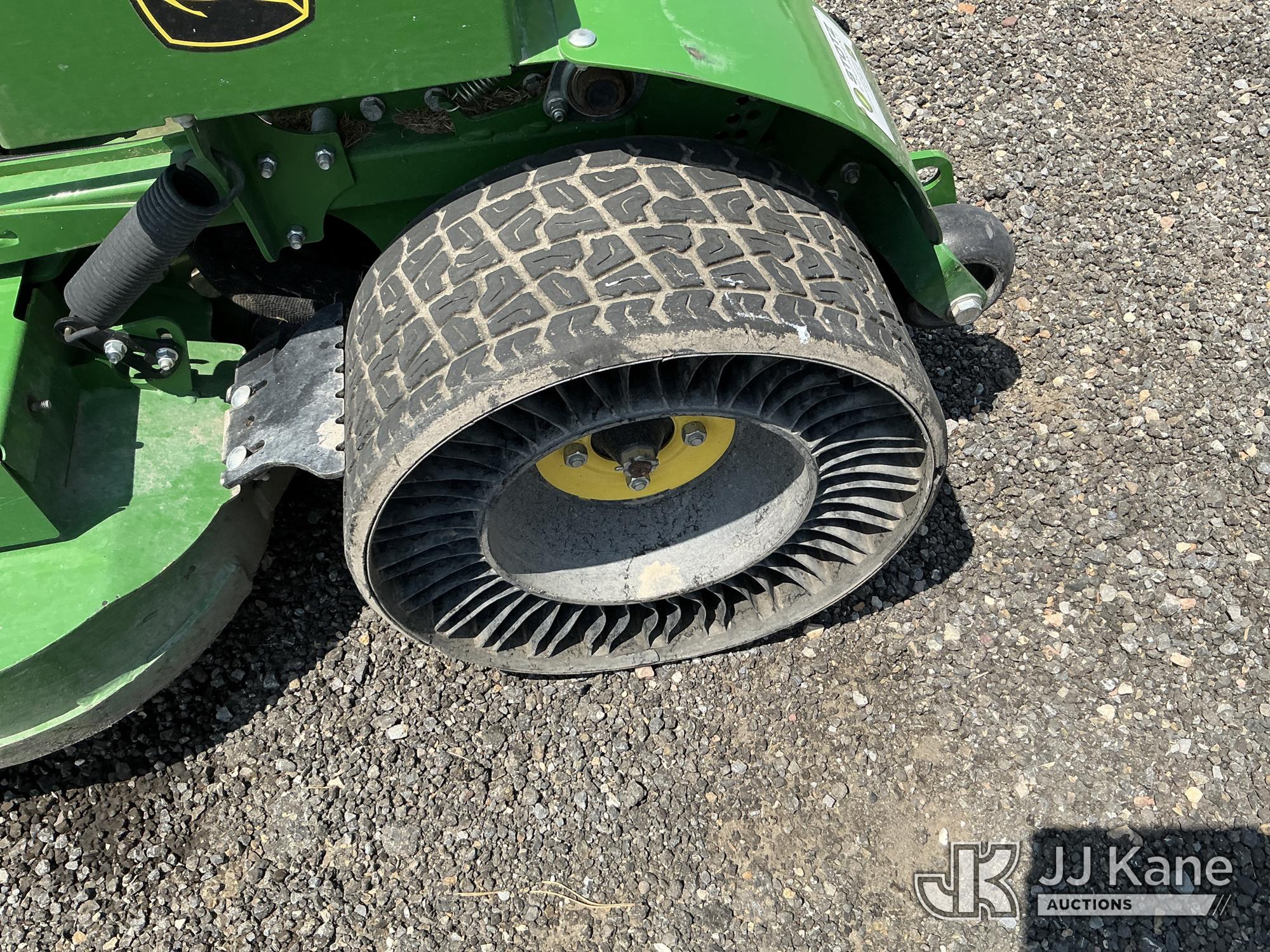 0 John Deere 648R Quick Trak