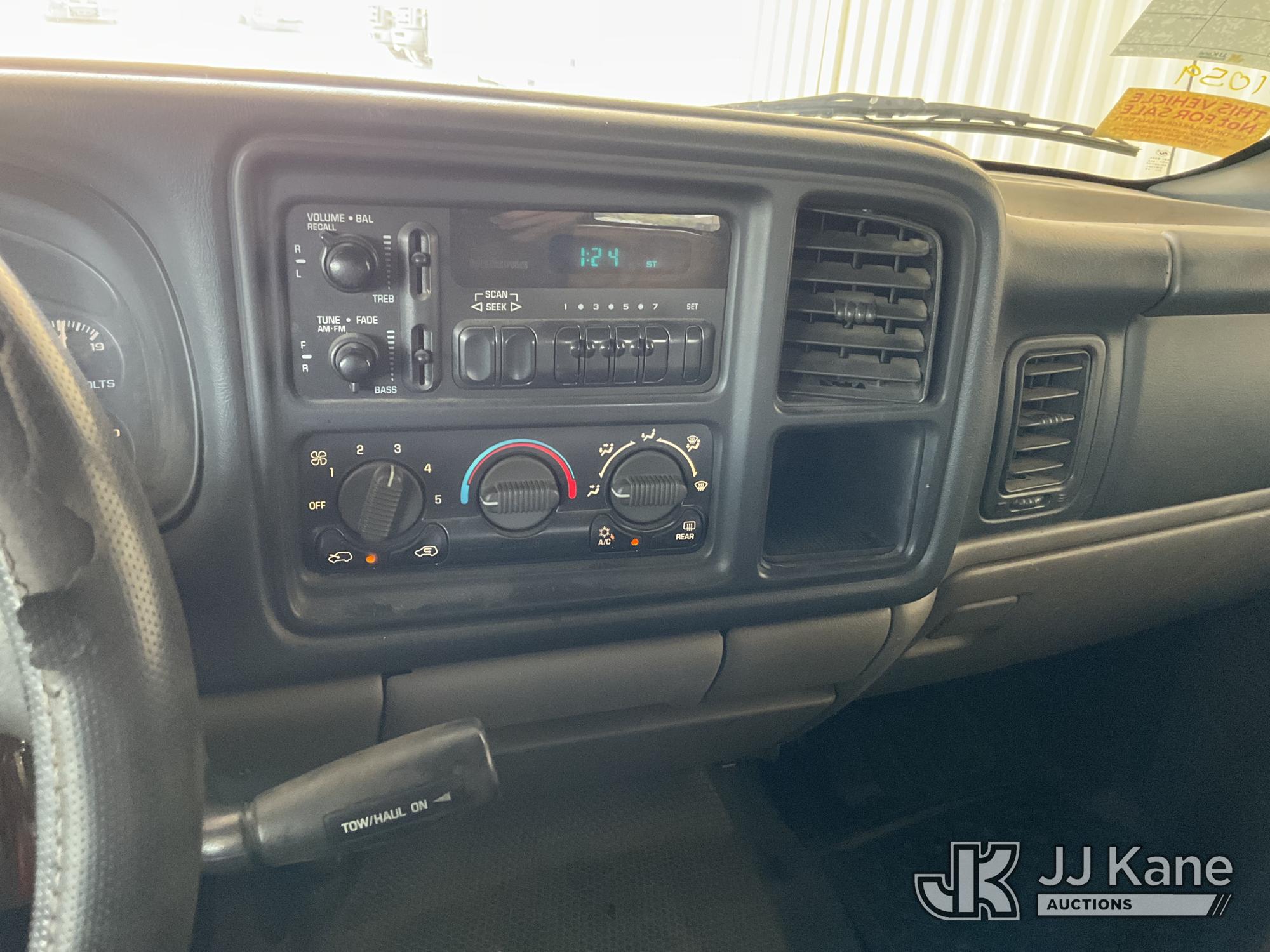 2001 Chevrolet SUBURBAN