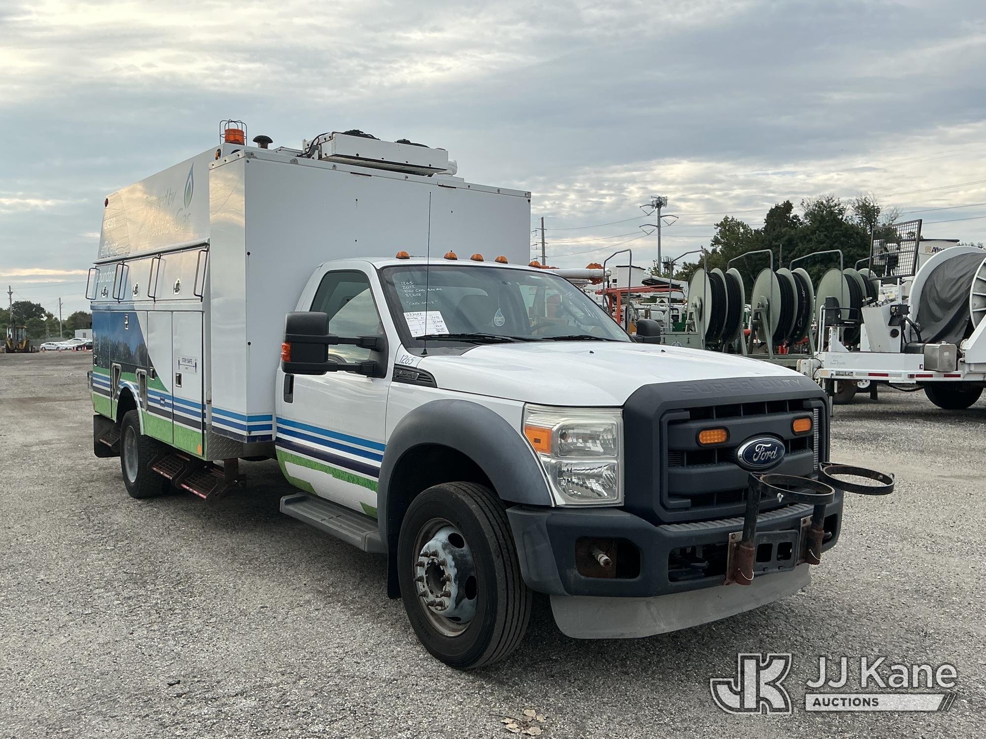 2012 Ford F550 2WD