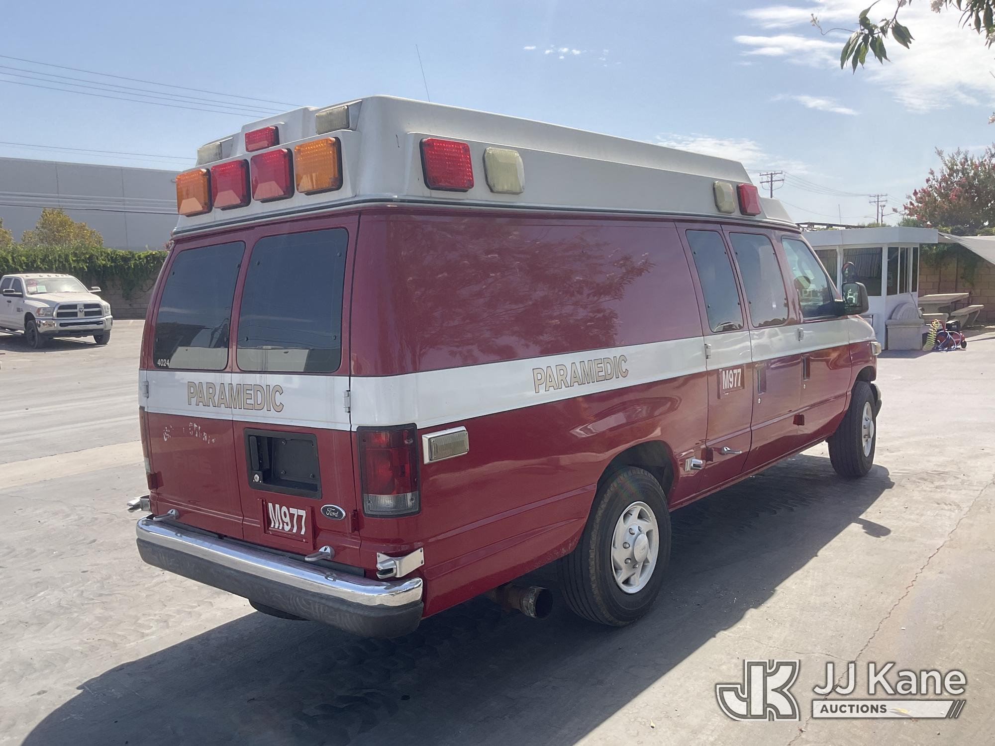 2003 Ford ECONOLINE