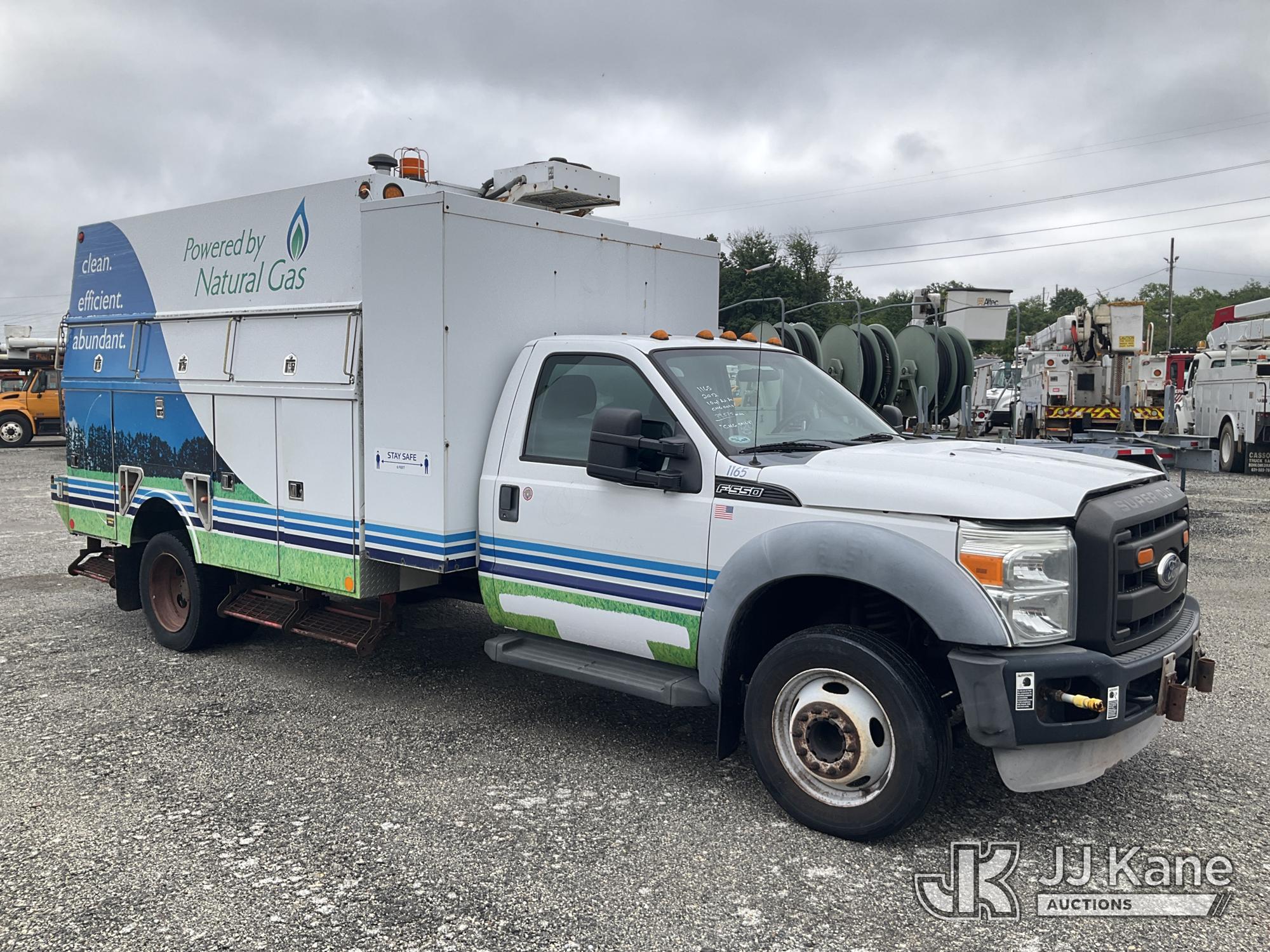 2012 Ford F550 2WD