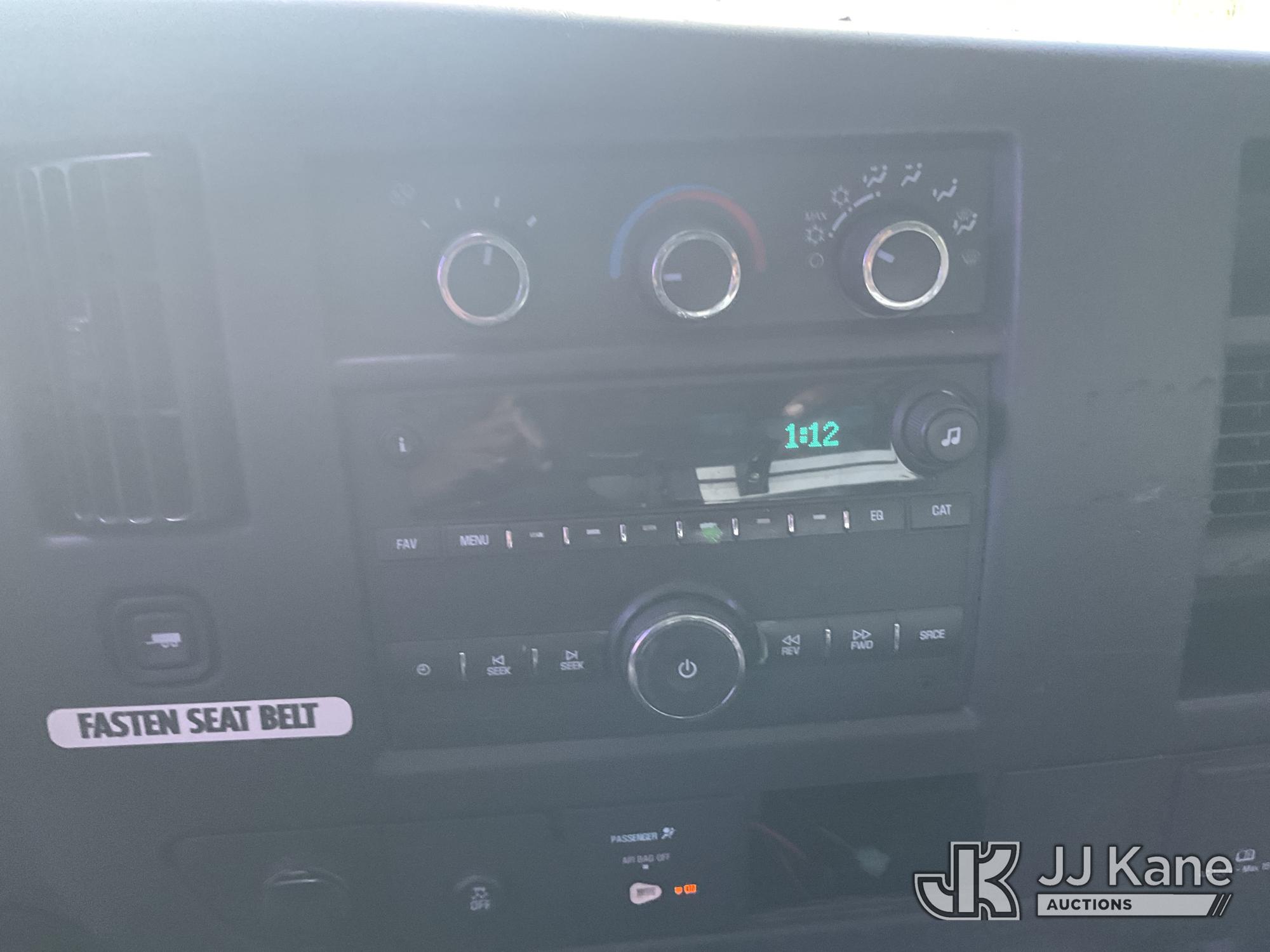2016 Chevrolet Express G2500