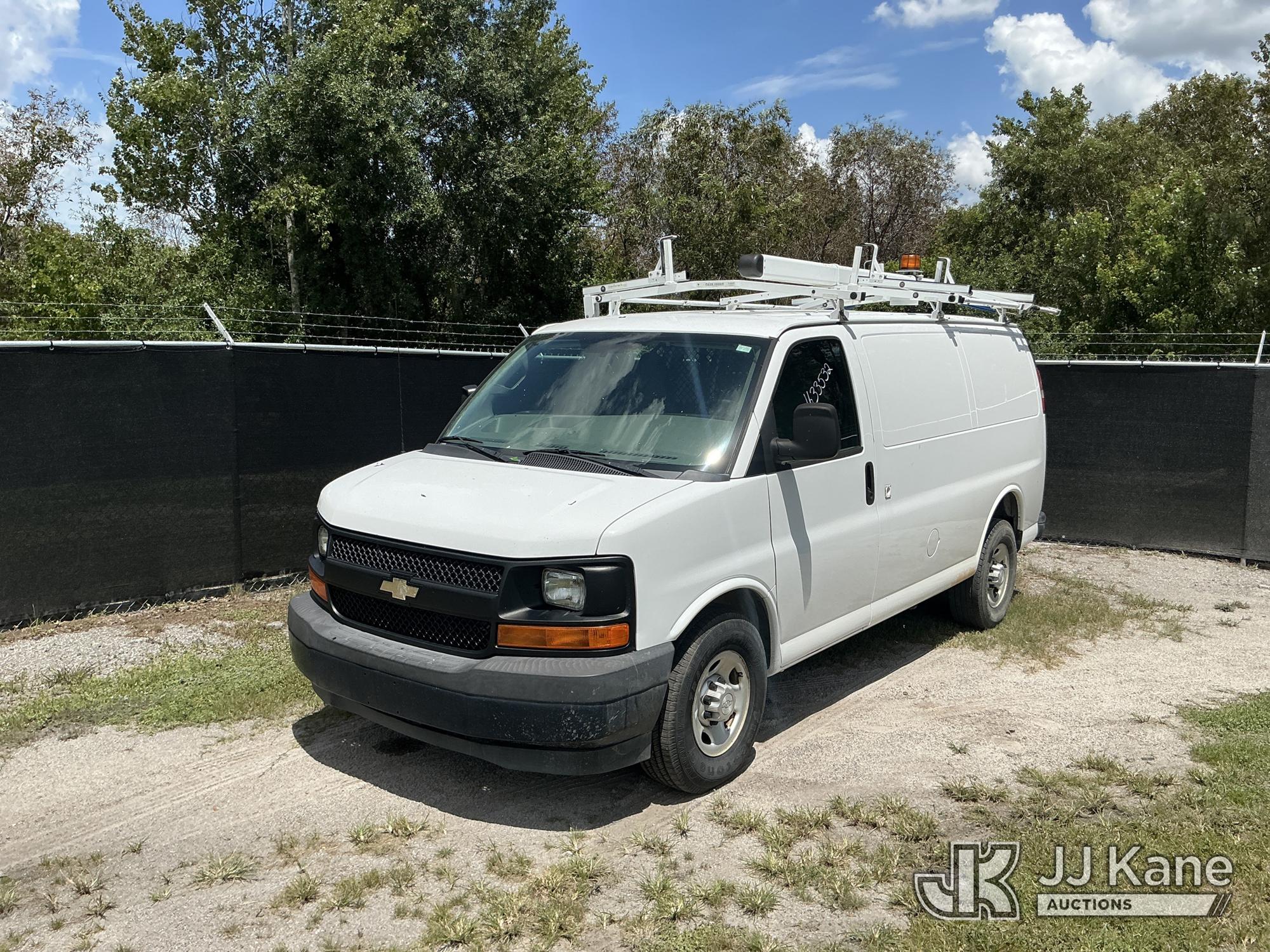 Photo of 2017 Chevrolet Express G2500