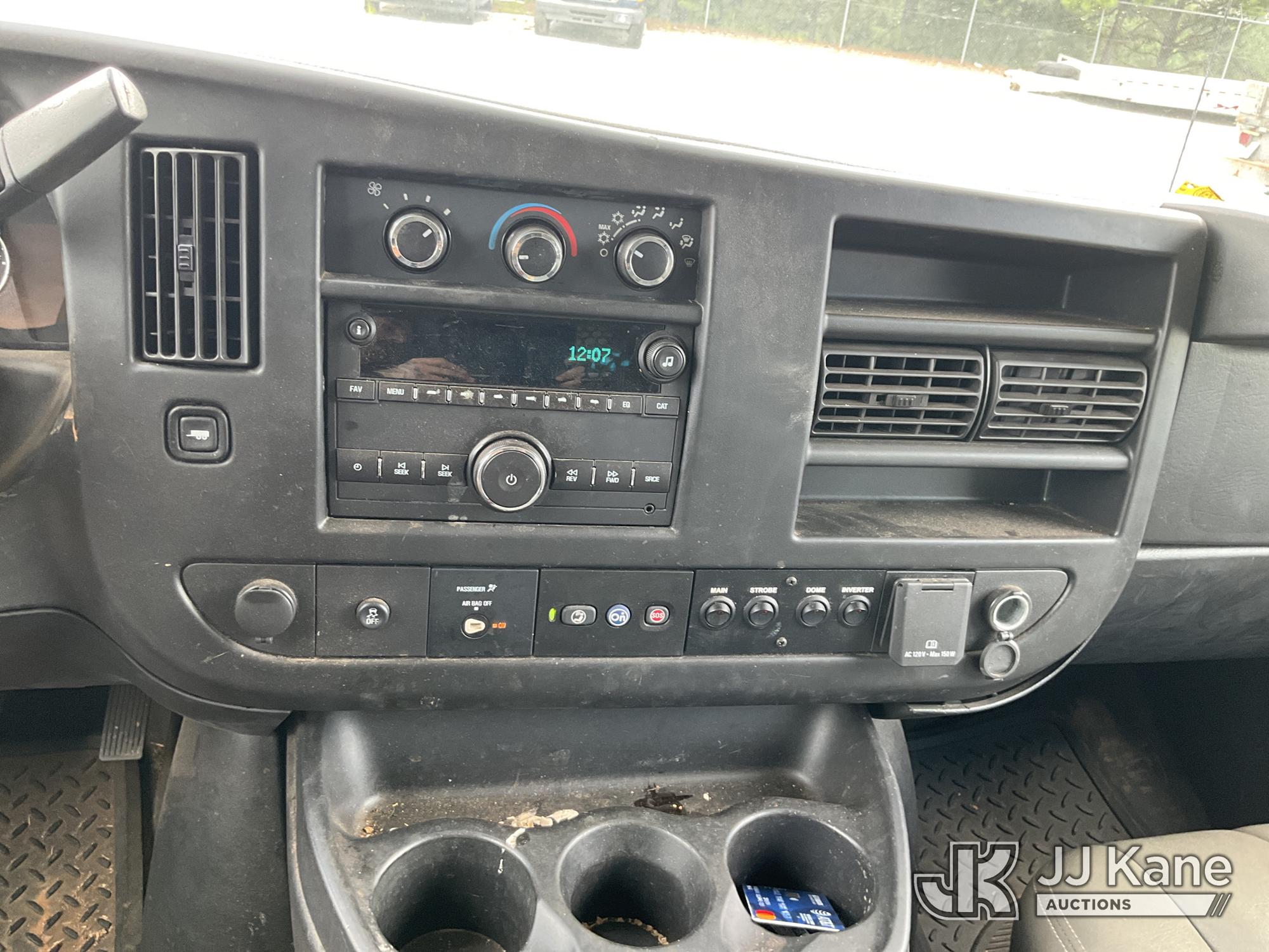 2017 Chevrolet Express G2500