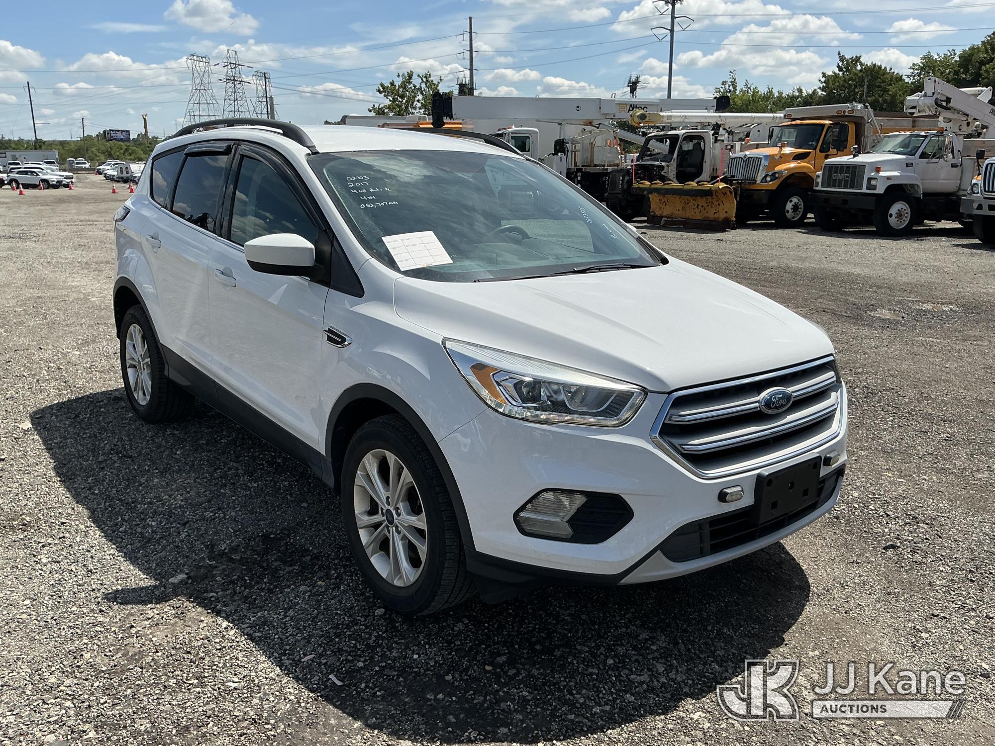 2017 Ford ESCAPE 4X4