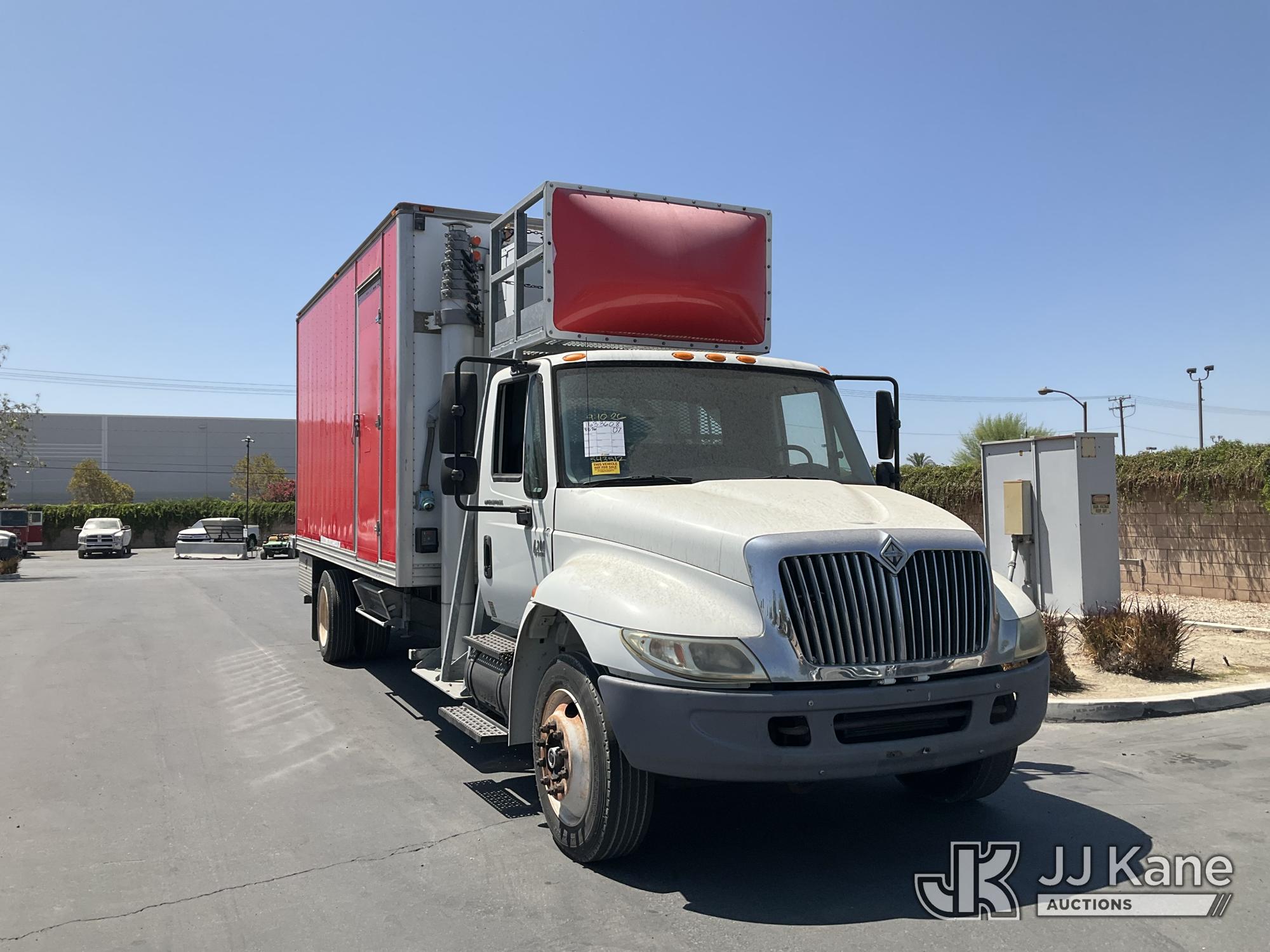 Photo of 2007 International 4200
