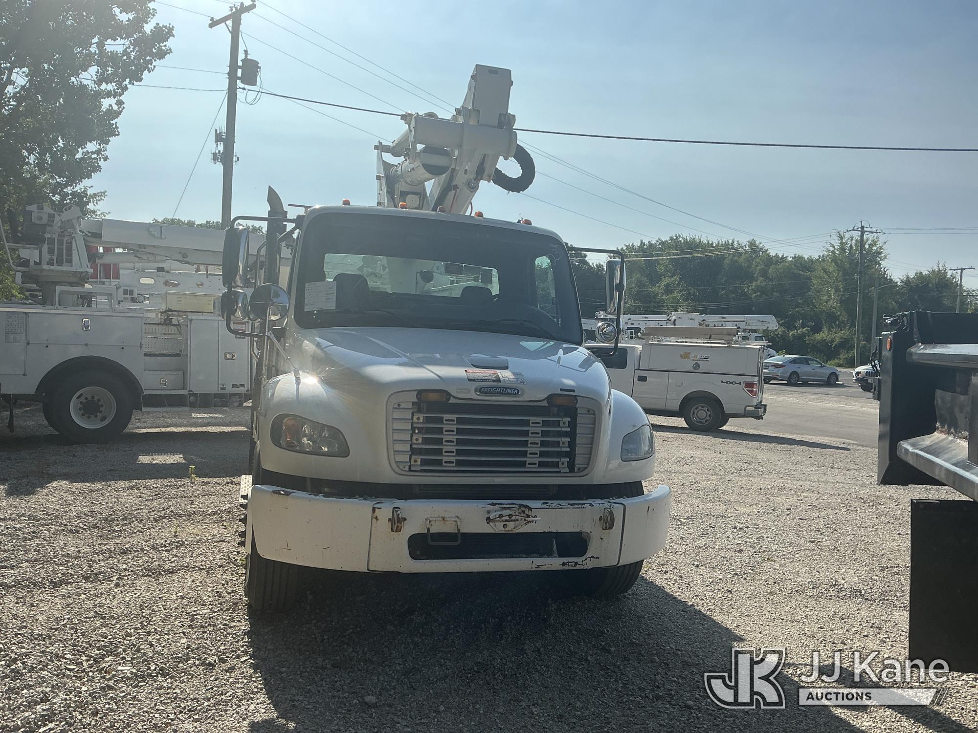 2011 Freightliner M2 106