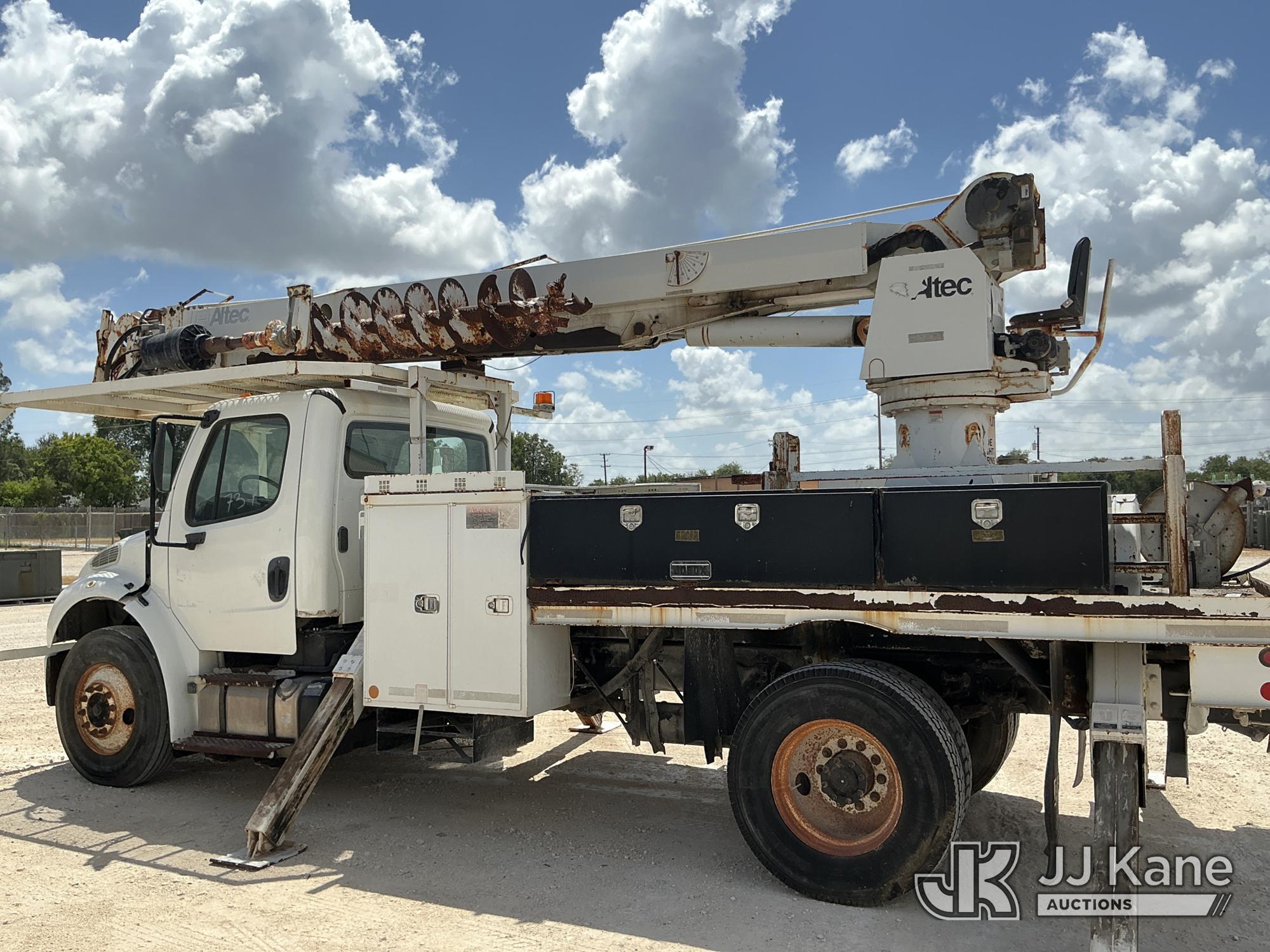 2014 Freightliner M2 106