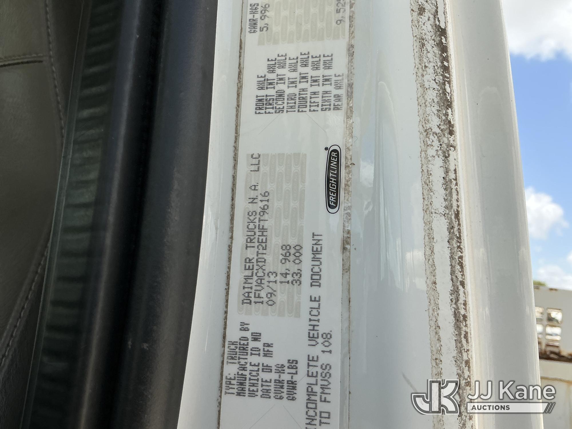 2014 Freightliner M2 106