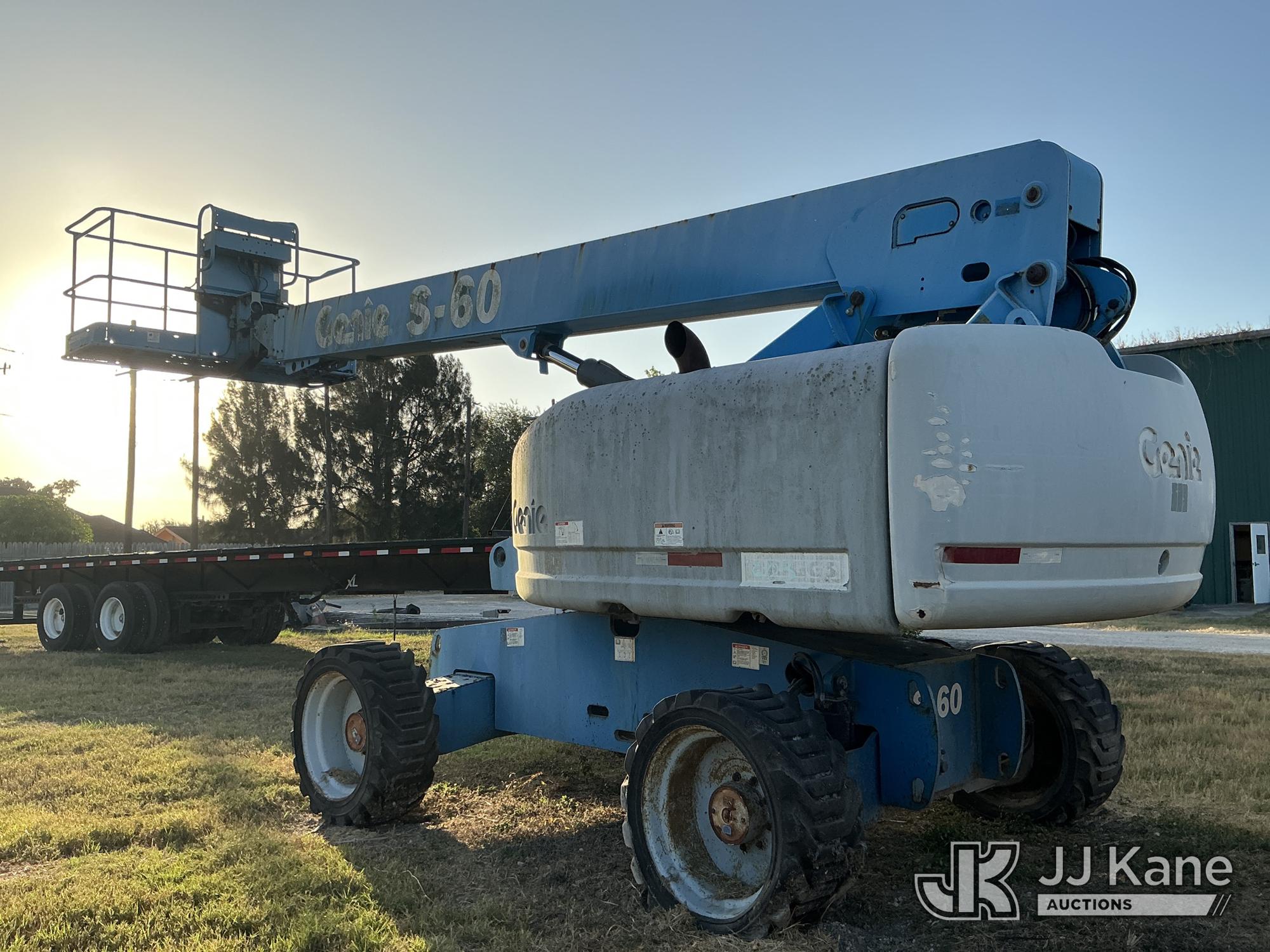 2010 Genie S-60 4X4