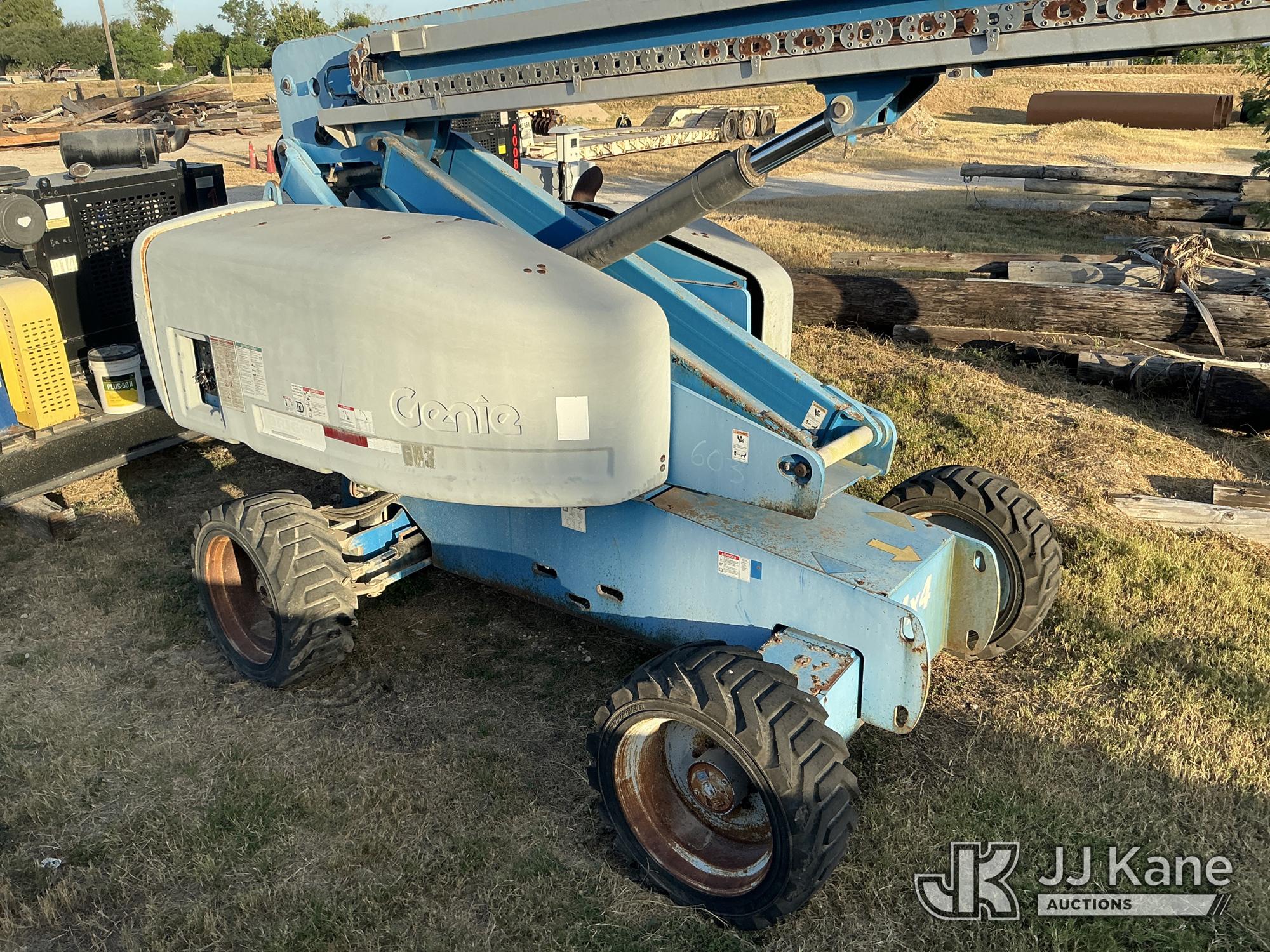 2010 Genie S-60 4X4