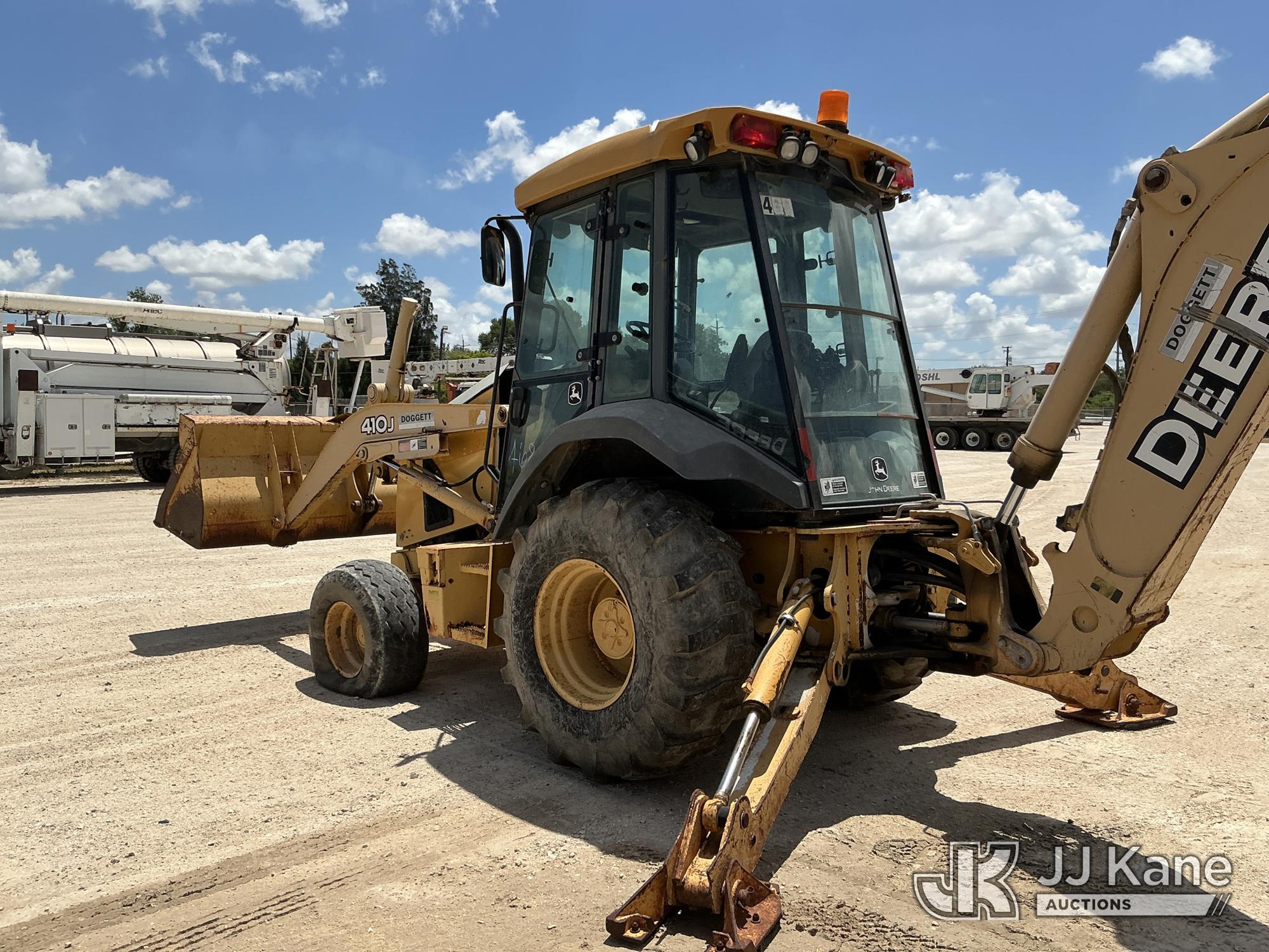 2011 John Deere 410J