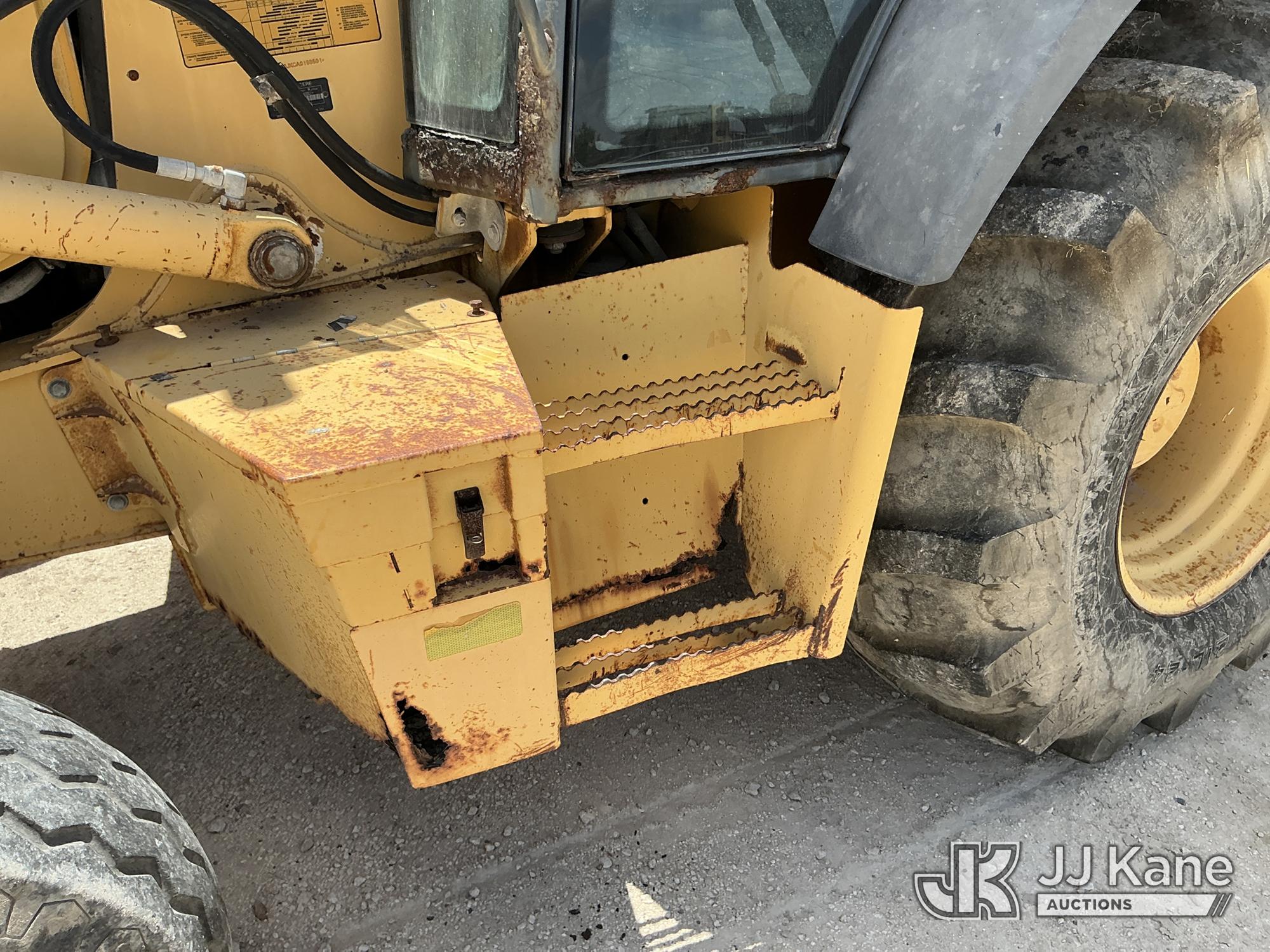 2011 John Deere 410J