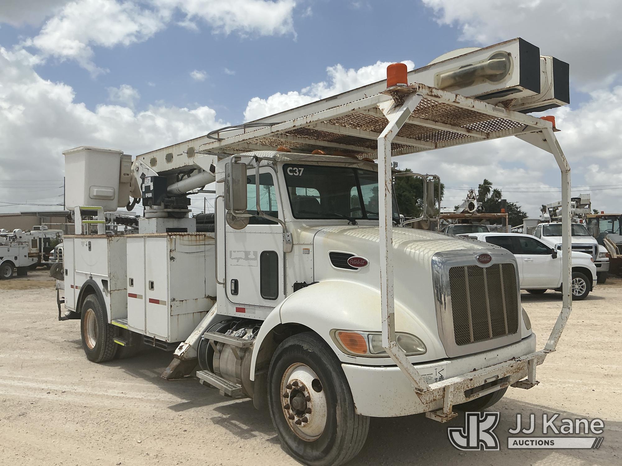 2013 Peterbilt 337