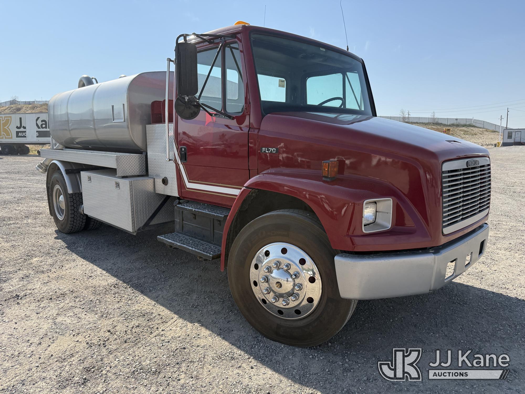 1996 Freightliner FL70