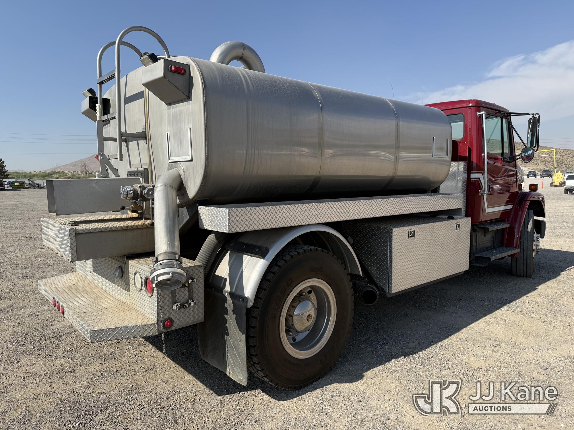 1996 Freightliner FL70