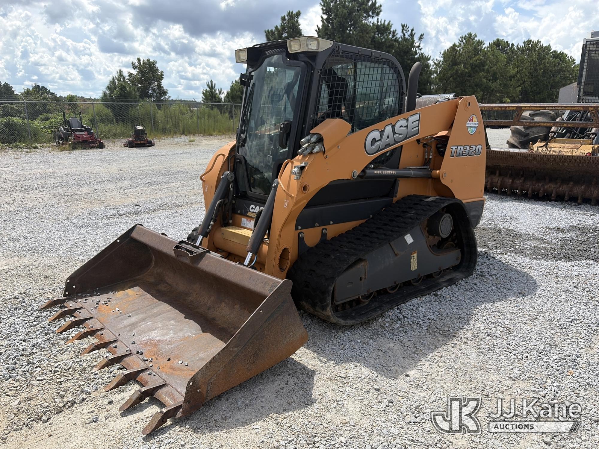 2012 Case TR 320