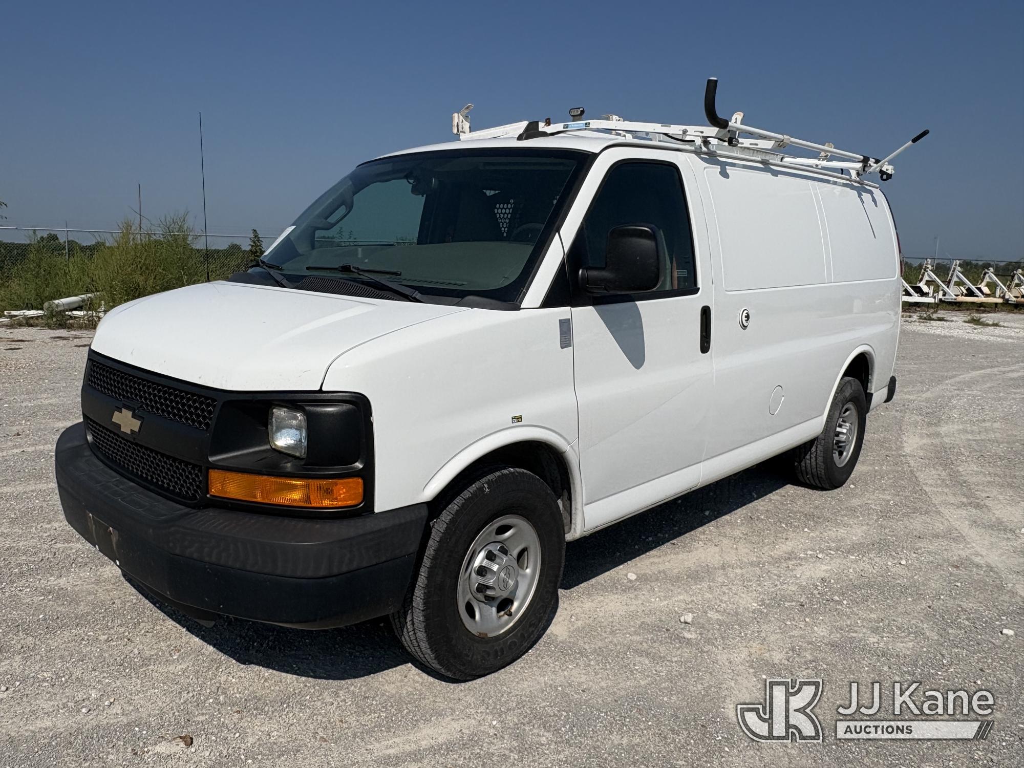 Photo of 2016 Chevrolet Express G2500
