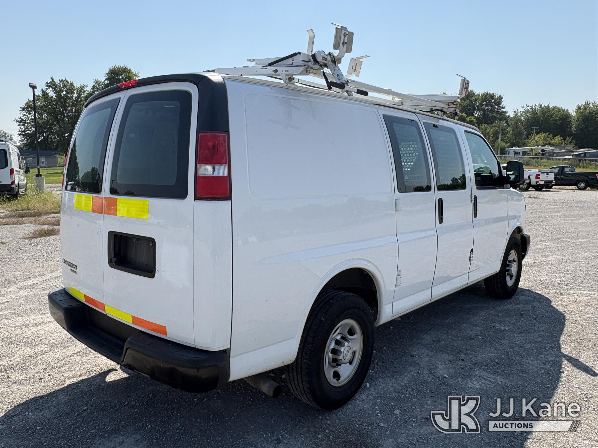 2016 Chevrolet EXPRESS G2500