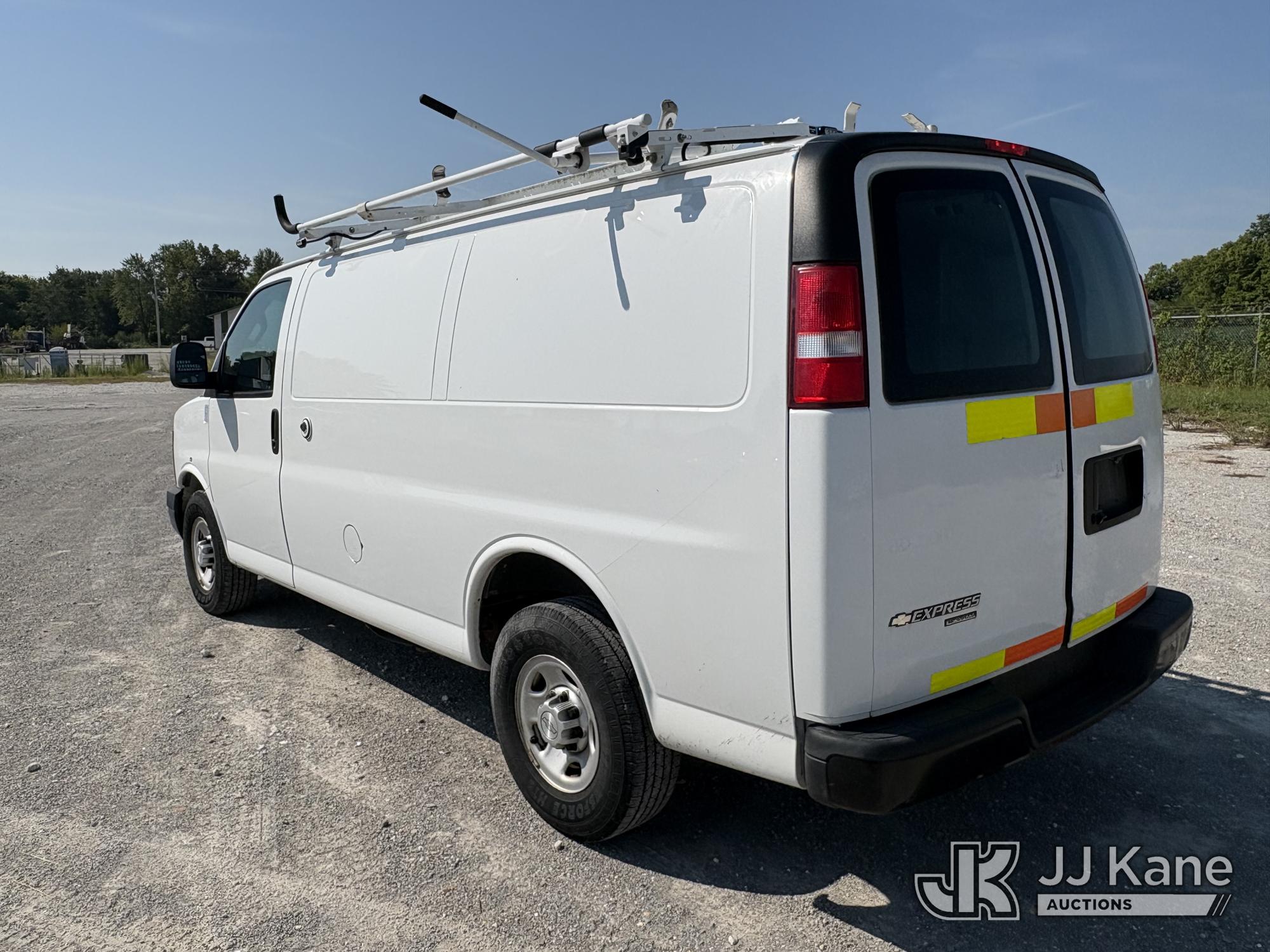 2016 Chevrolet EXPRESS G2500