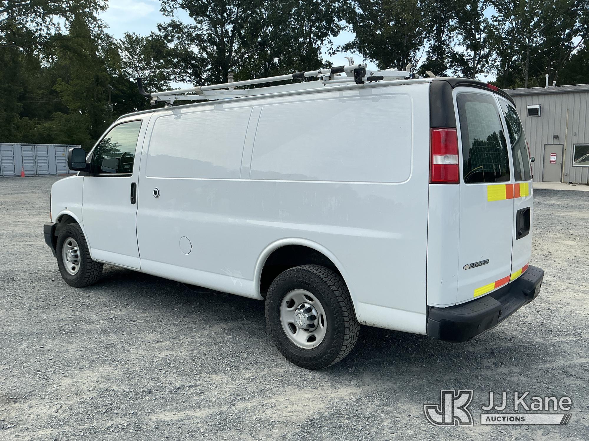 2017 Chevrolet EXPRESS G2500