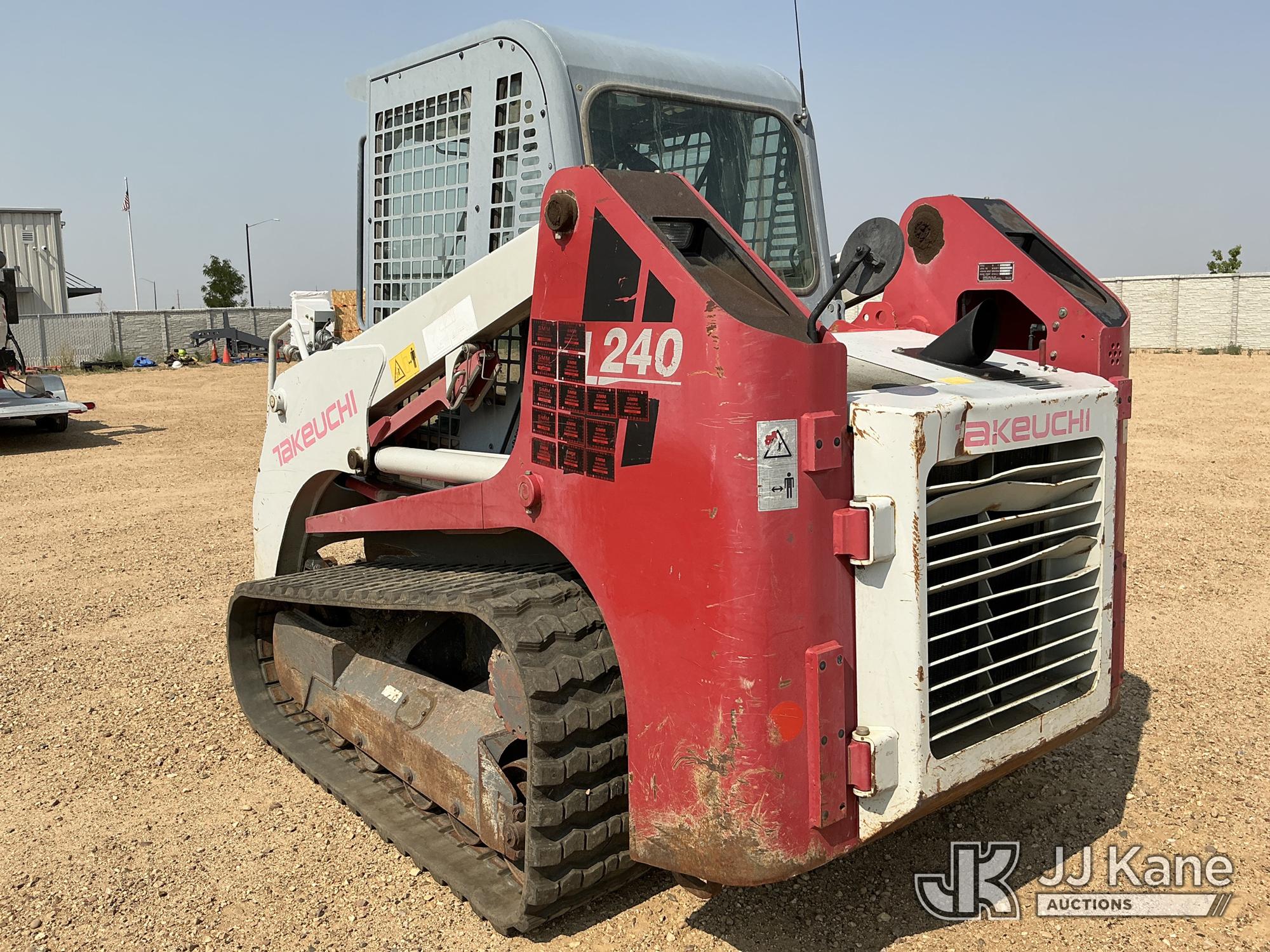 2011 Takeuchi TL240