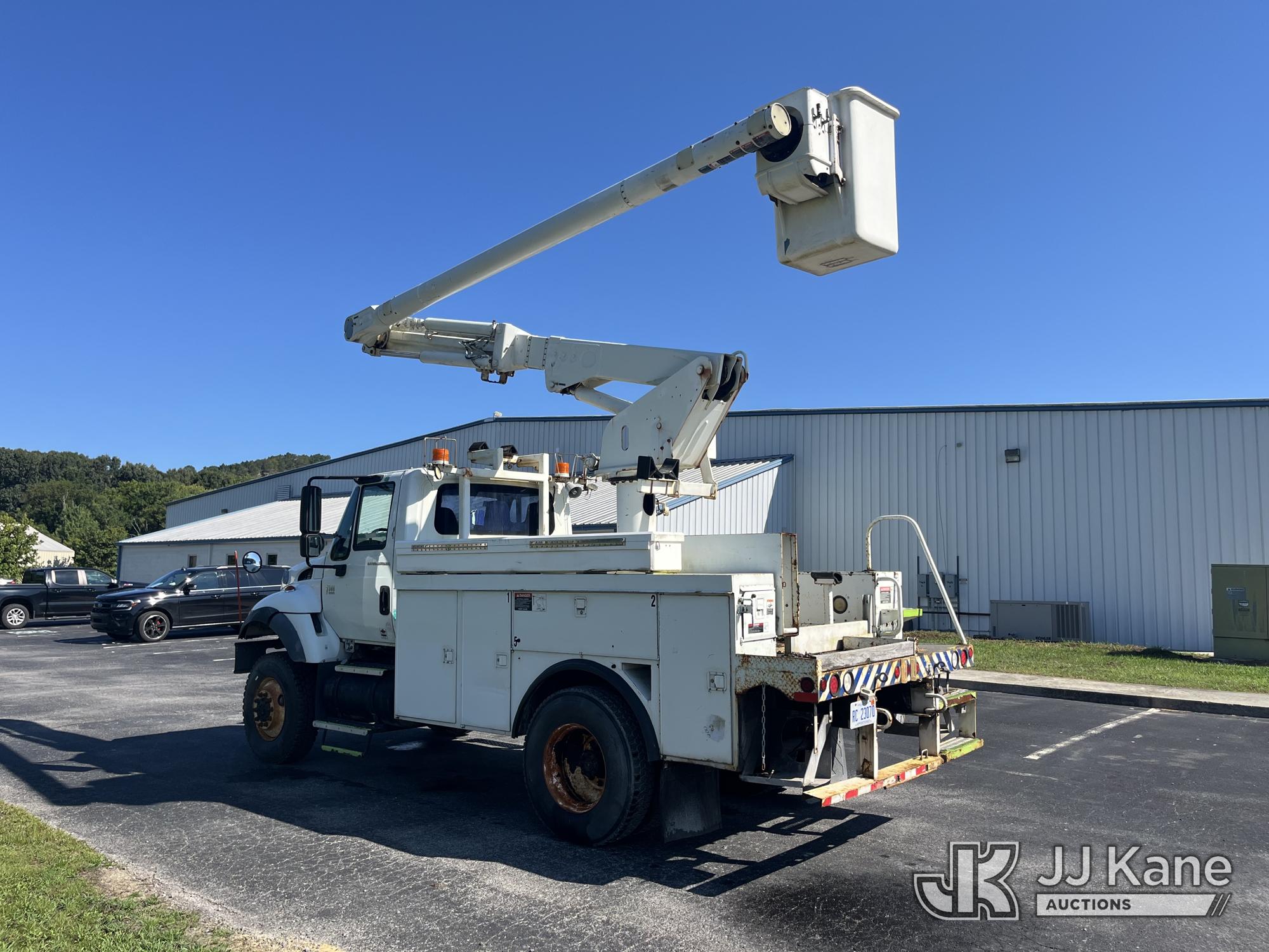 2004 International 7300