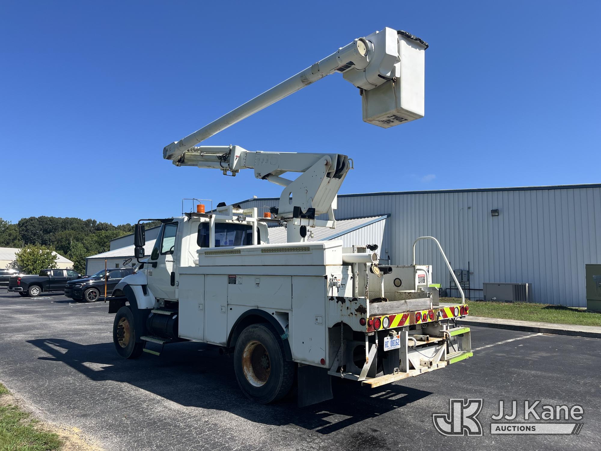 2007 International 7300 4x4