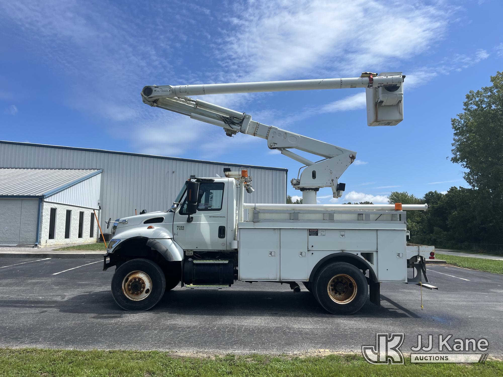 2004 International 7300