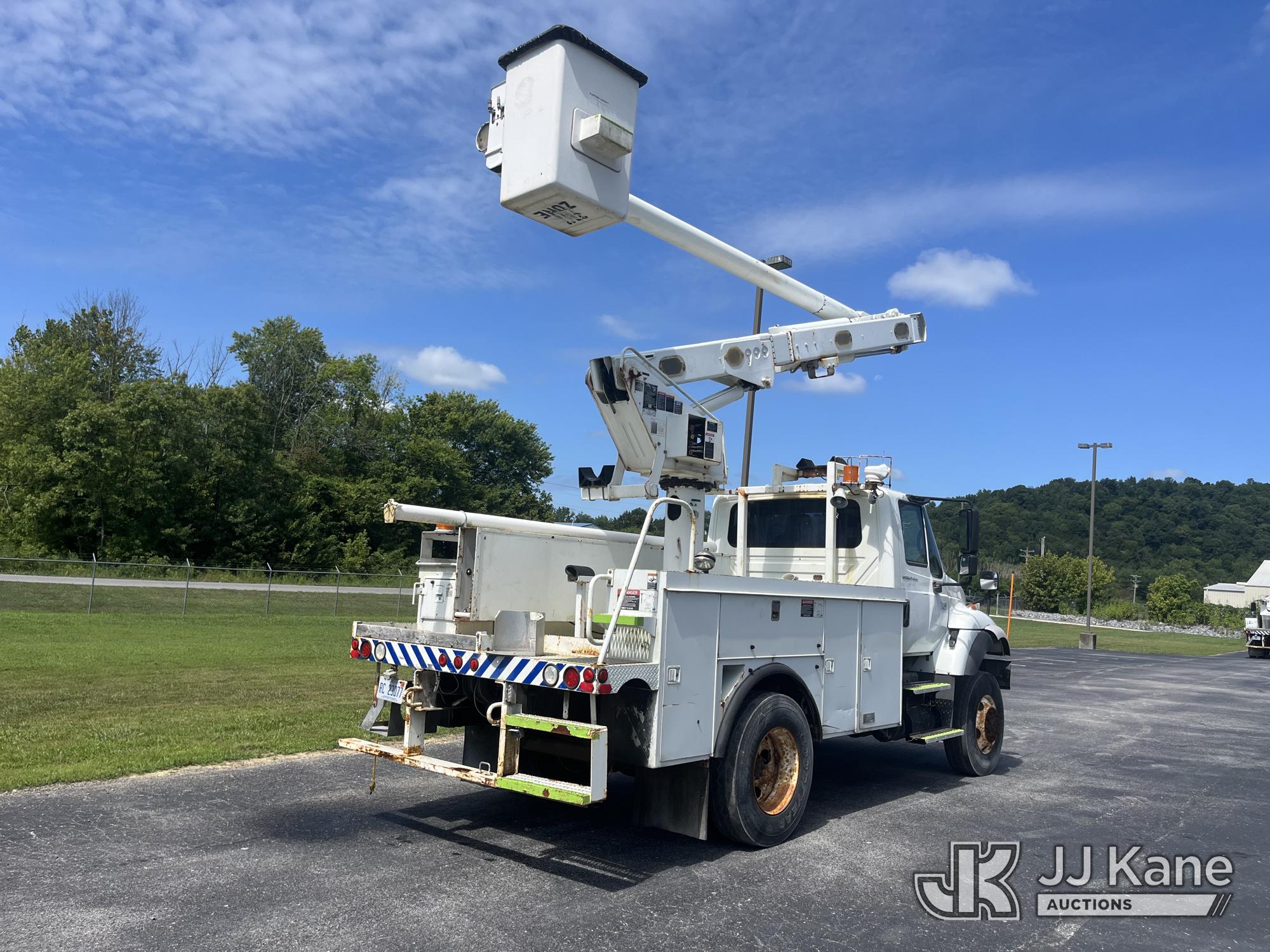 2004 International 7300