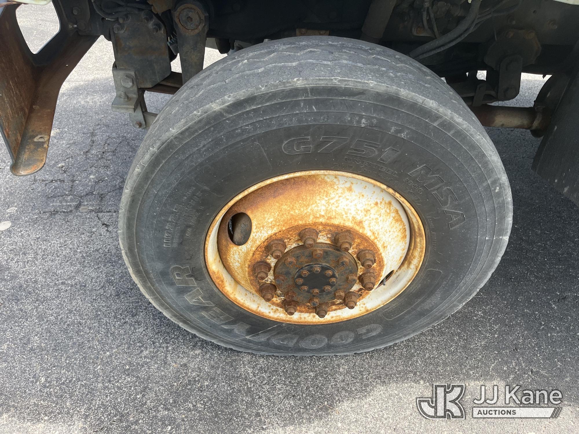 2004 International 7300