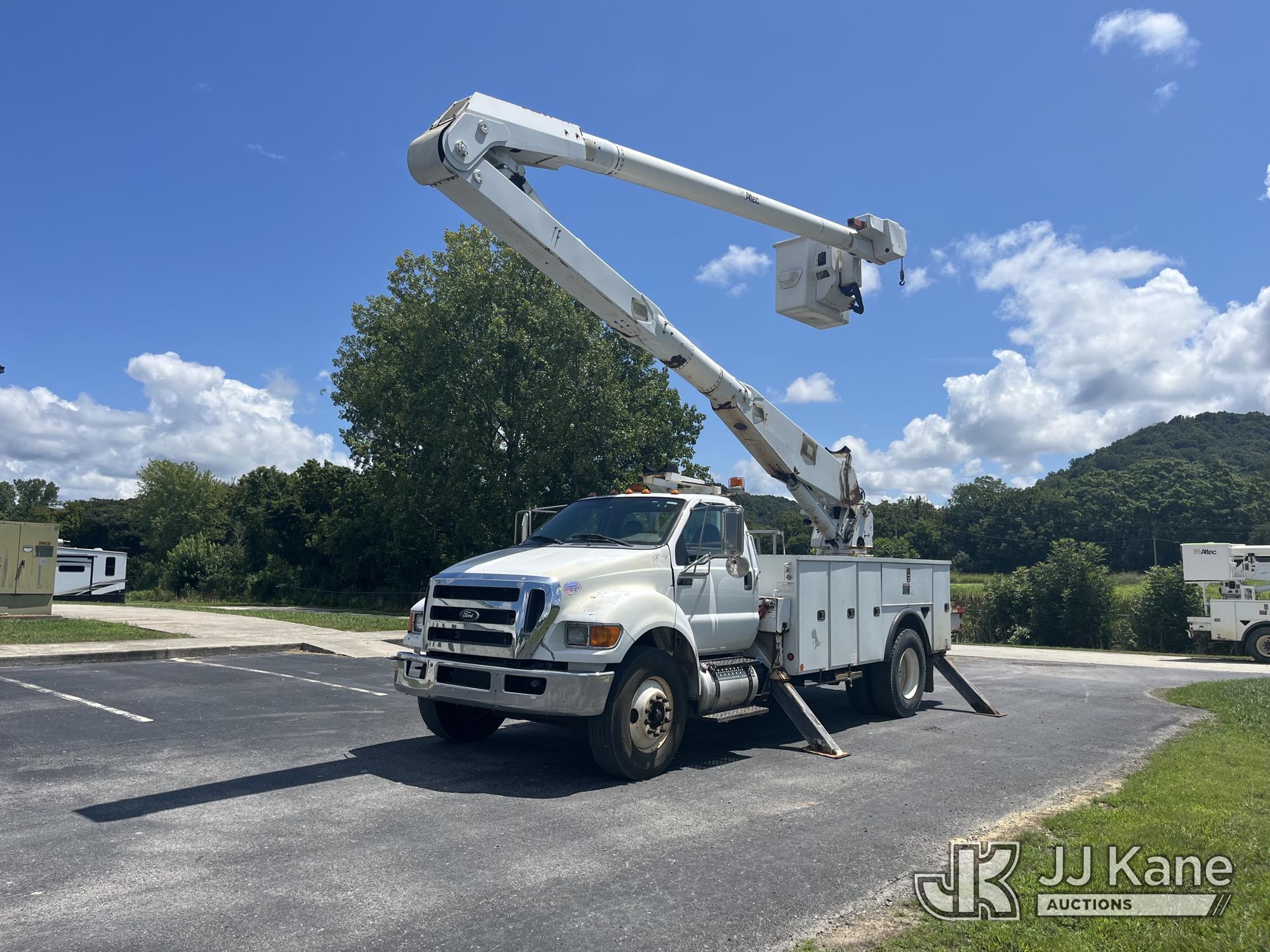 2013 Ford F-750