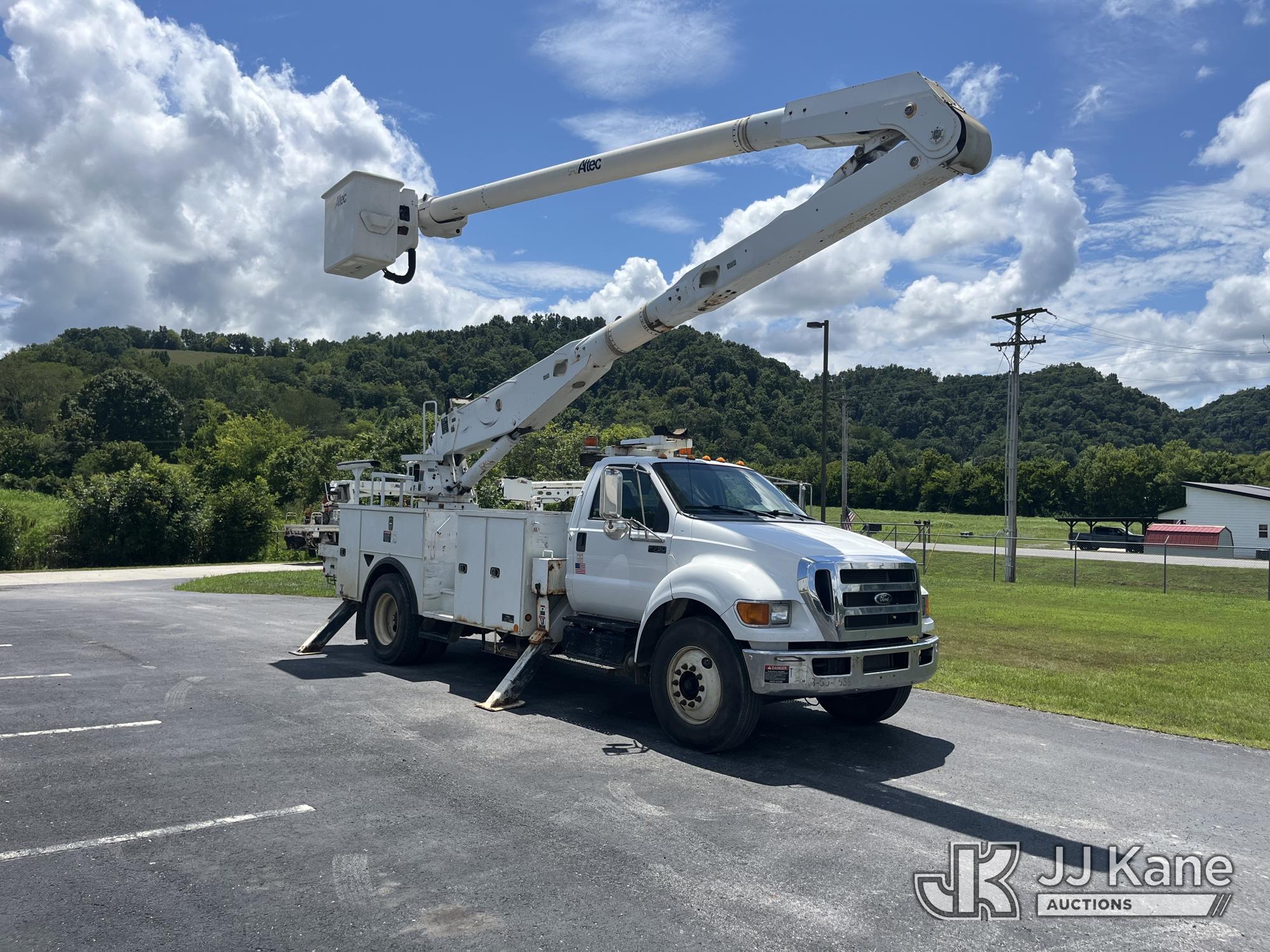 2013 Ford F-750