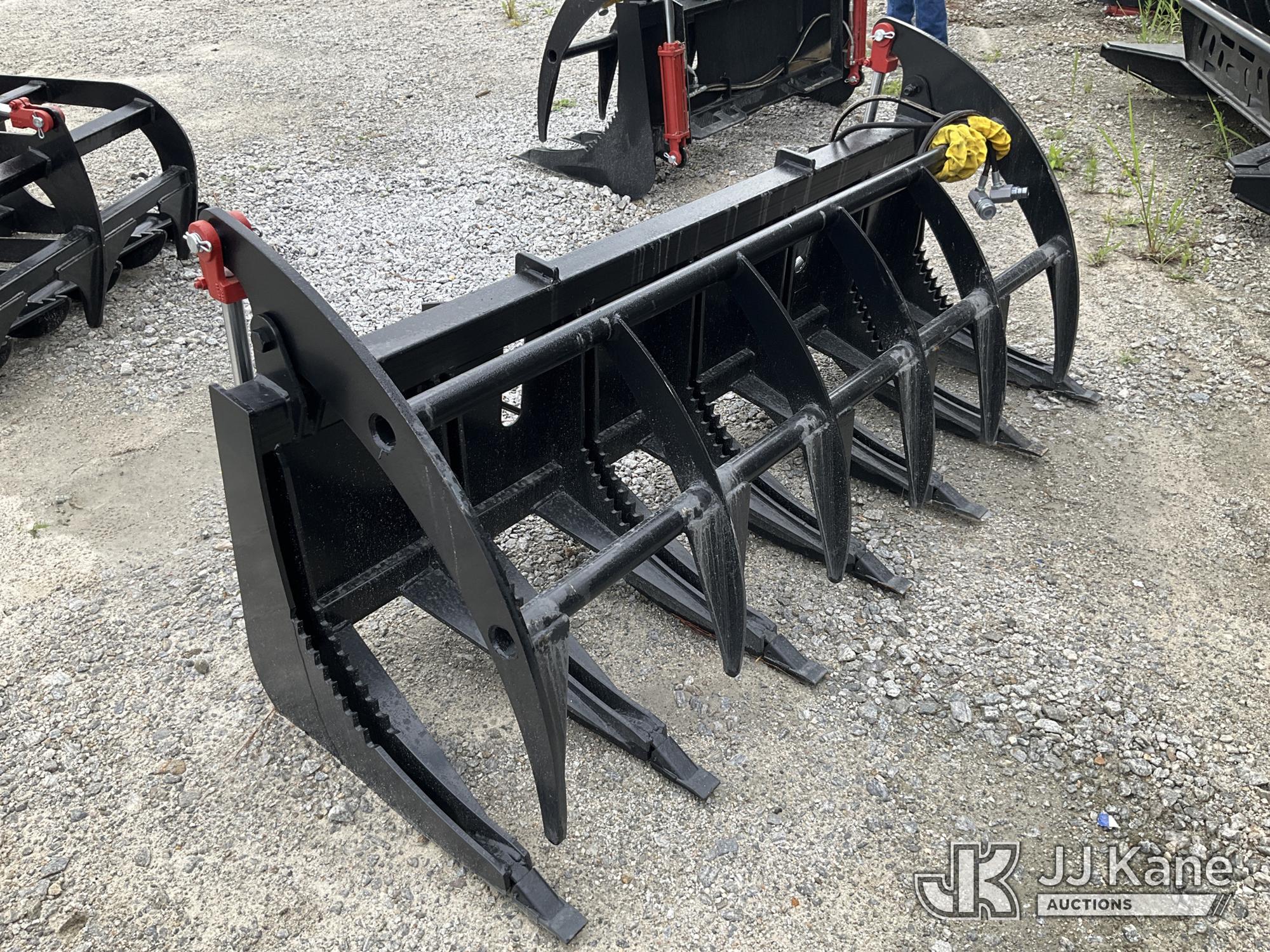 78 inch quick attach skid steer grapple NOTE: This unit is being sold AS IS/WHERE IS via Timed Auction and is located in Villa Rica