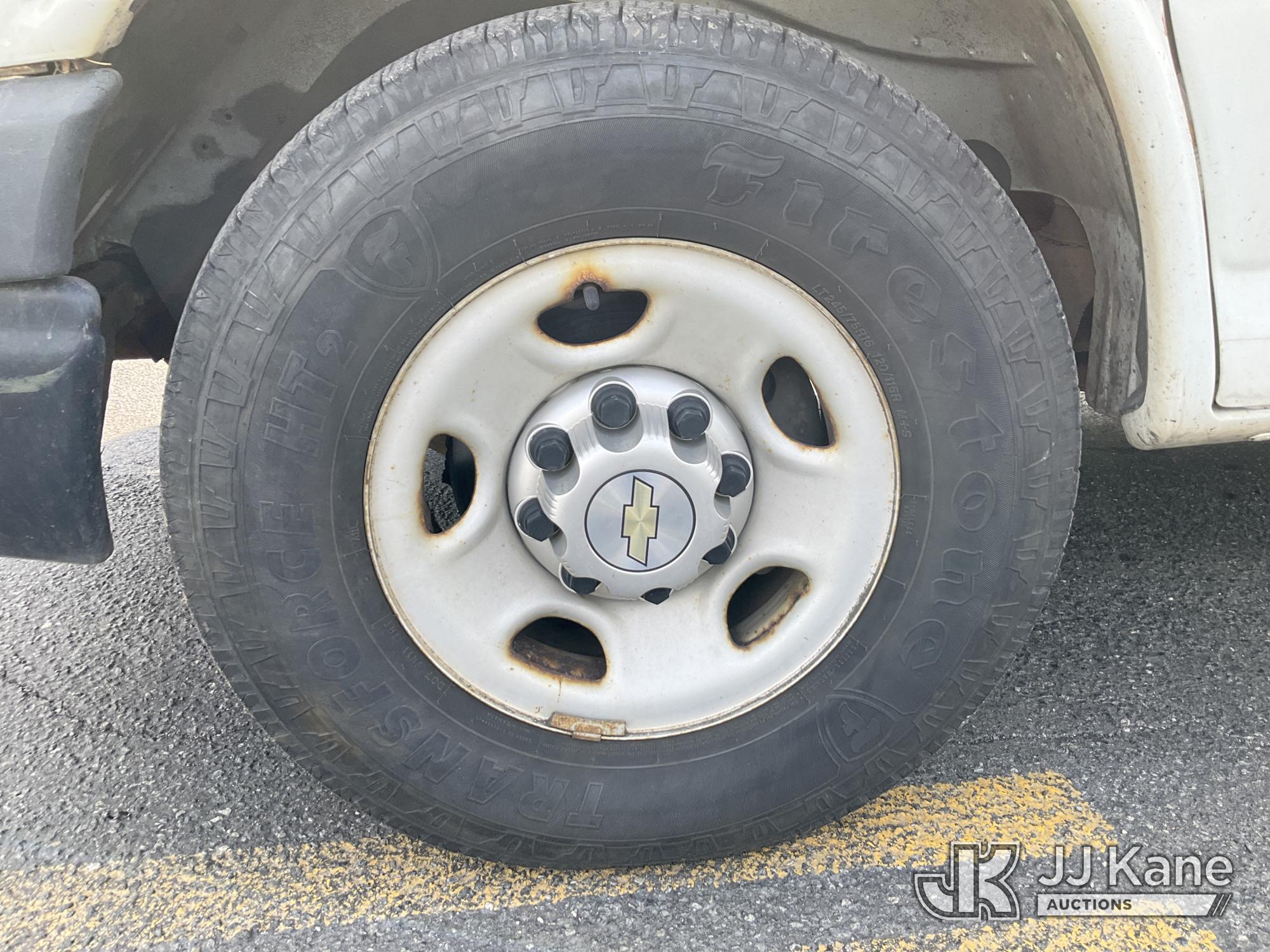 2011 Chevrolet EXPRESS G2500