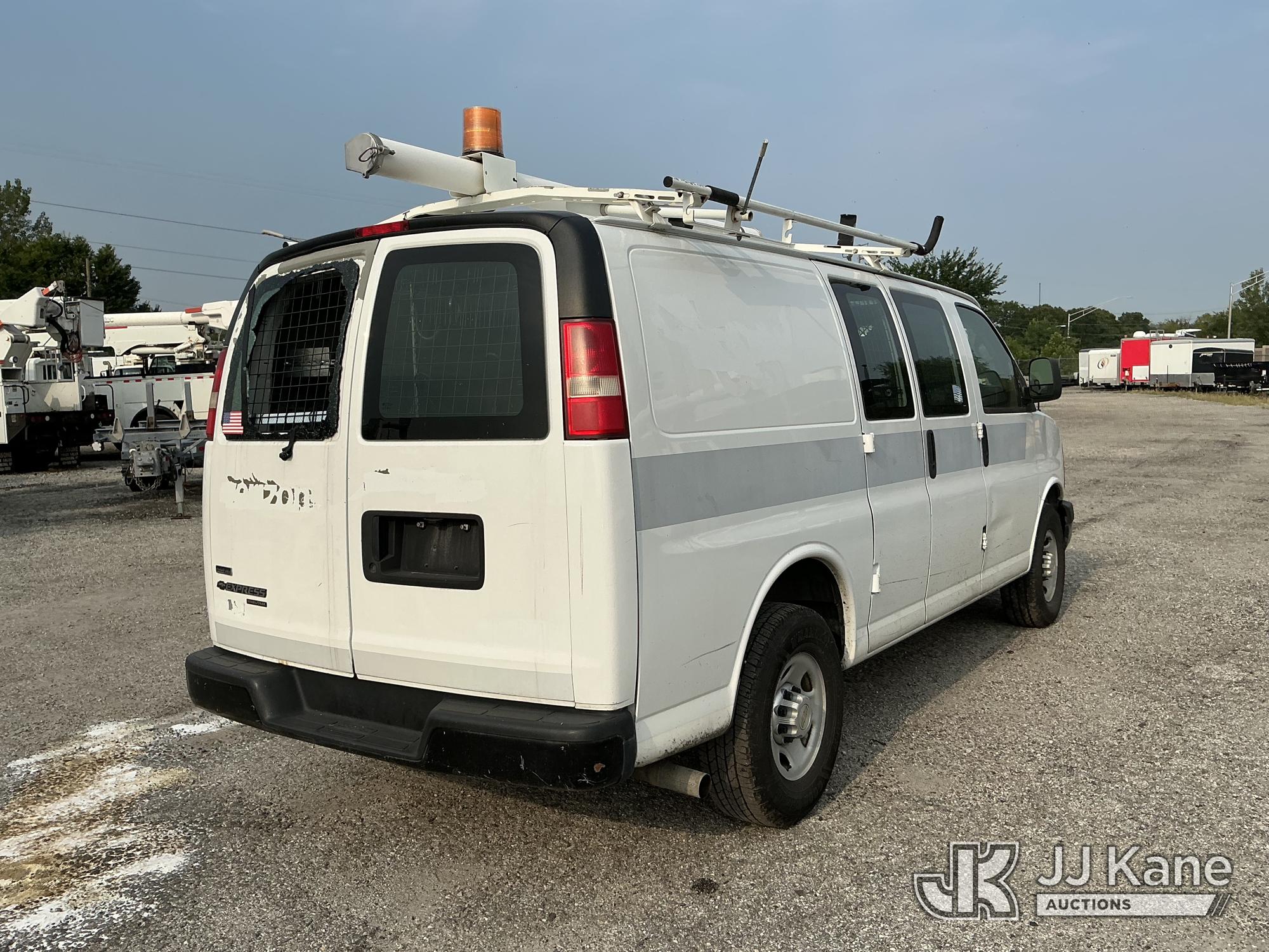 2011 Chevrolet EXPRESS 2500