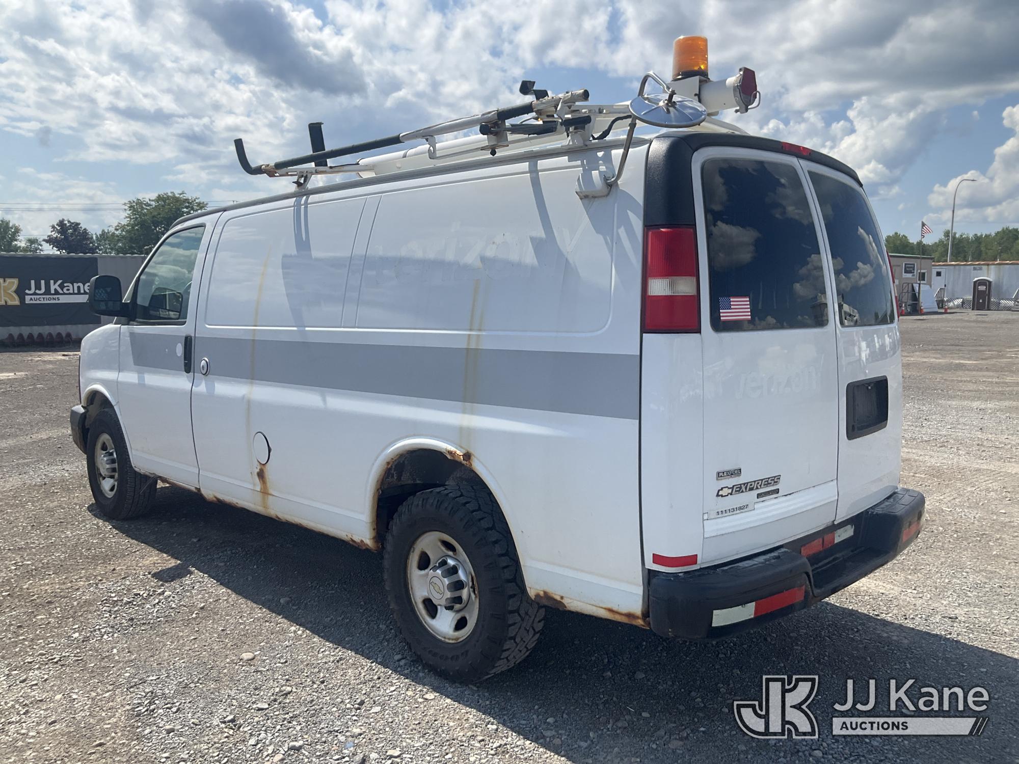 2011 Chevrolet EXPRESS G2500