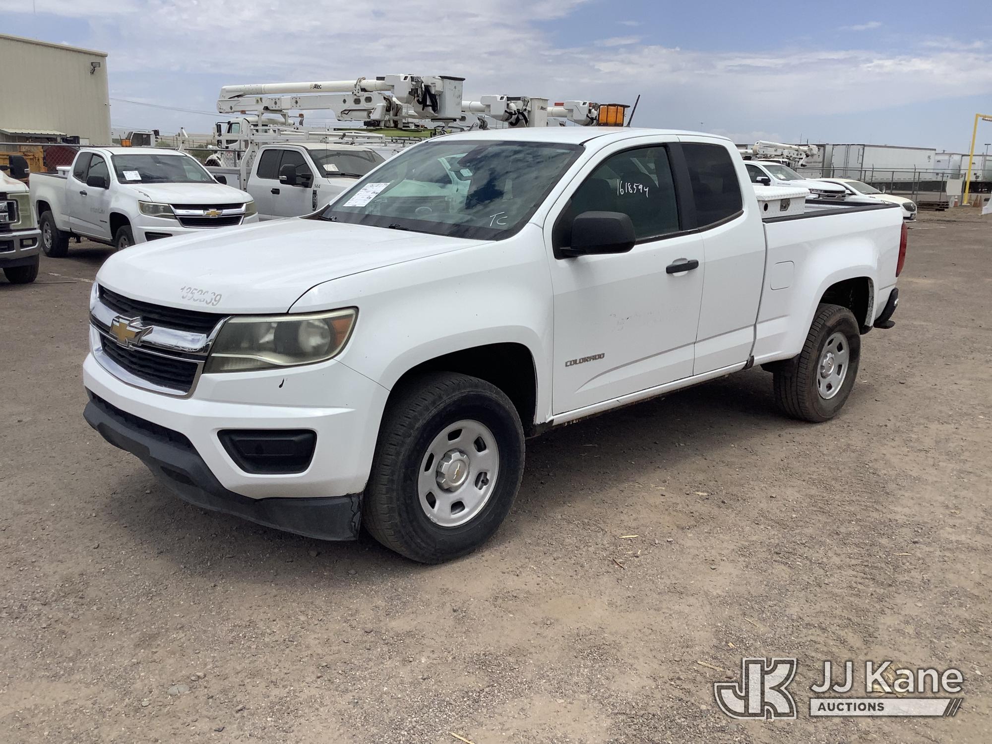 2015 Chevrolet Colorado Extended-Cab Pickup Truck