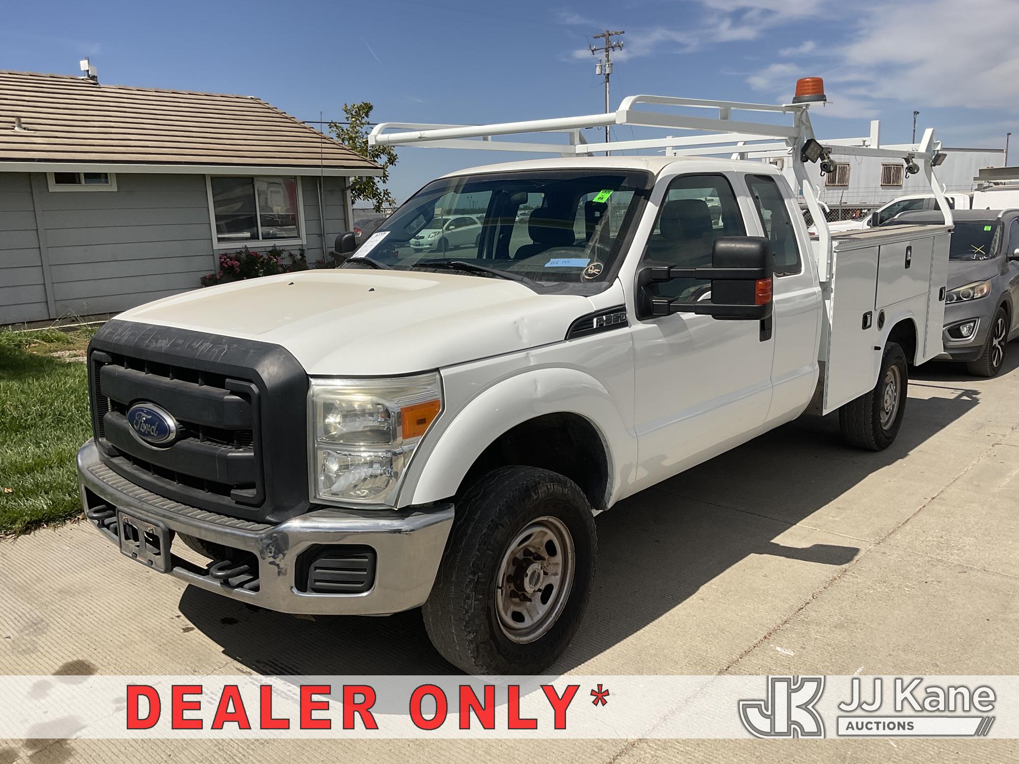 2016 Ford F-350 SD Utility Truck