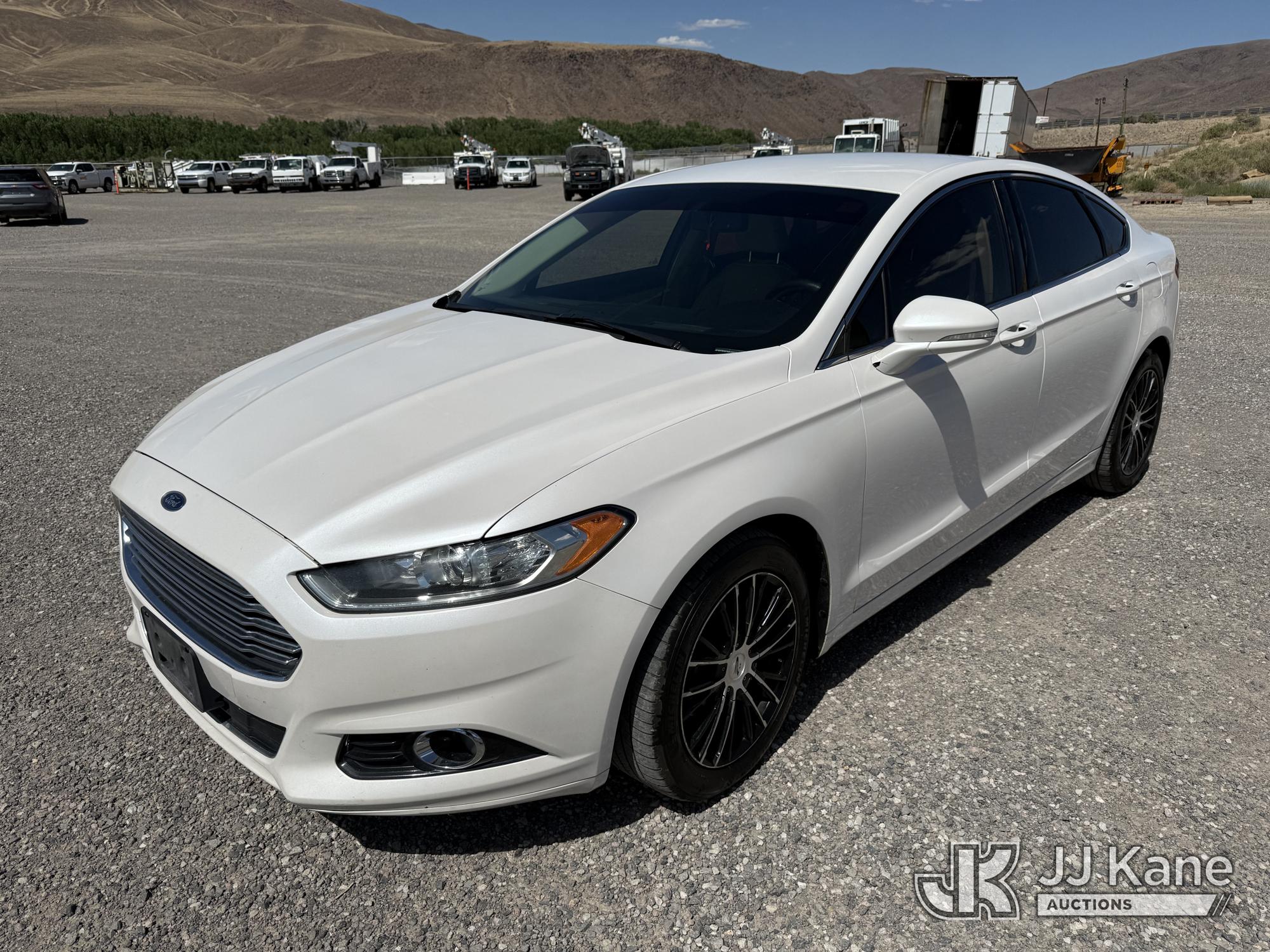 2016 Ford Fusion SE 4-Door Sedan
