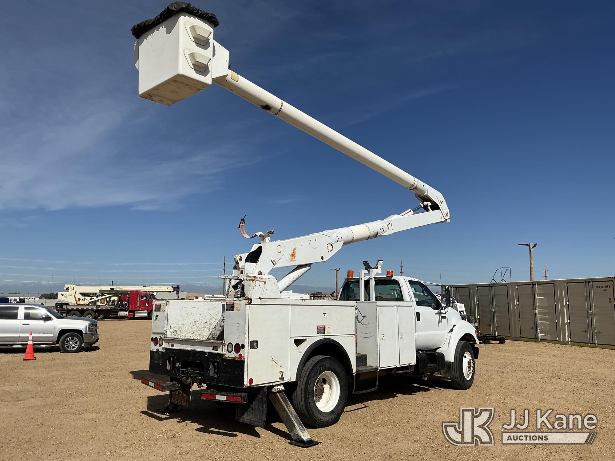 2000 Ford F-750