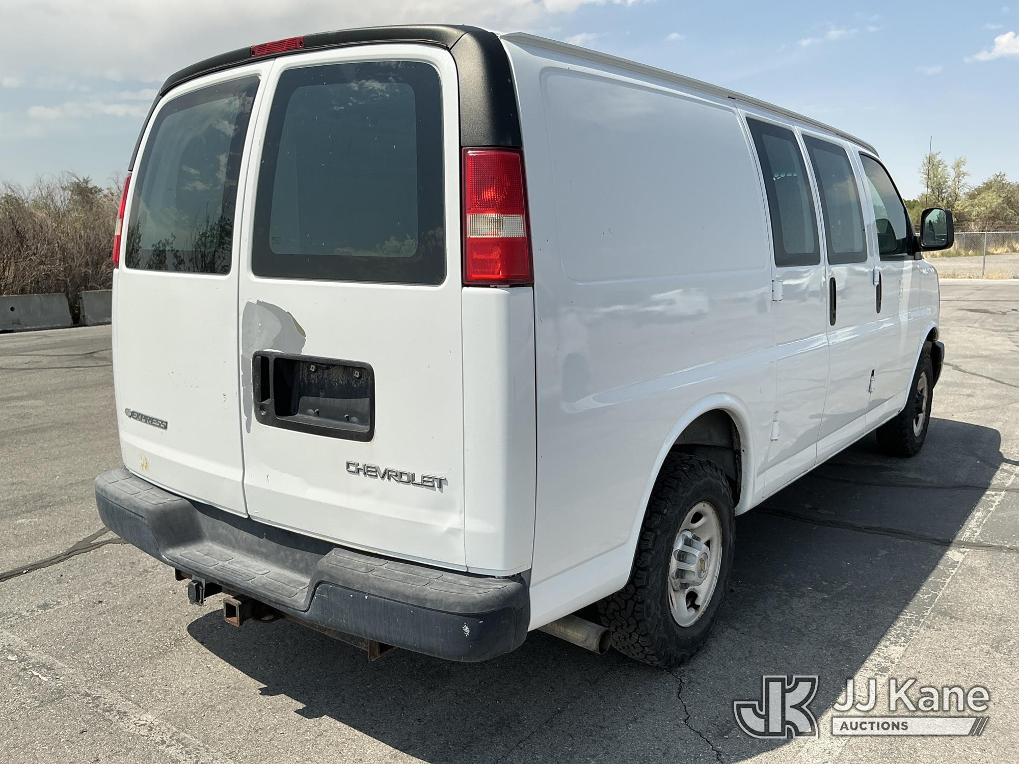 2003 Chevrolet EXPRESS G2500