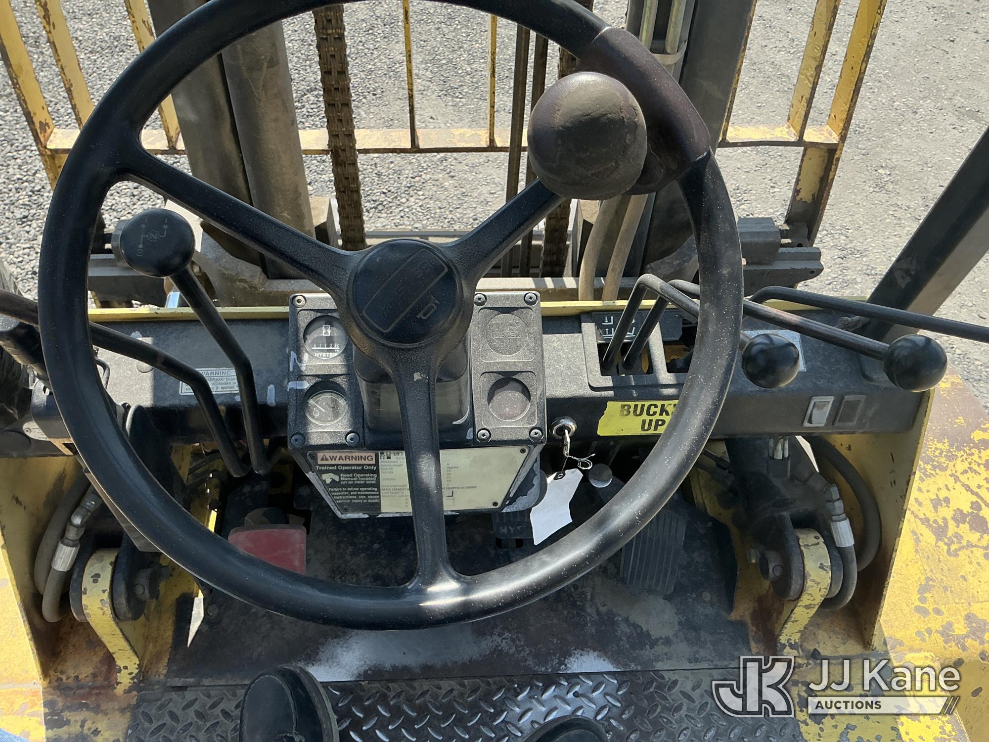 1998 Hyster 110XL
