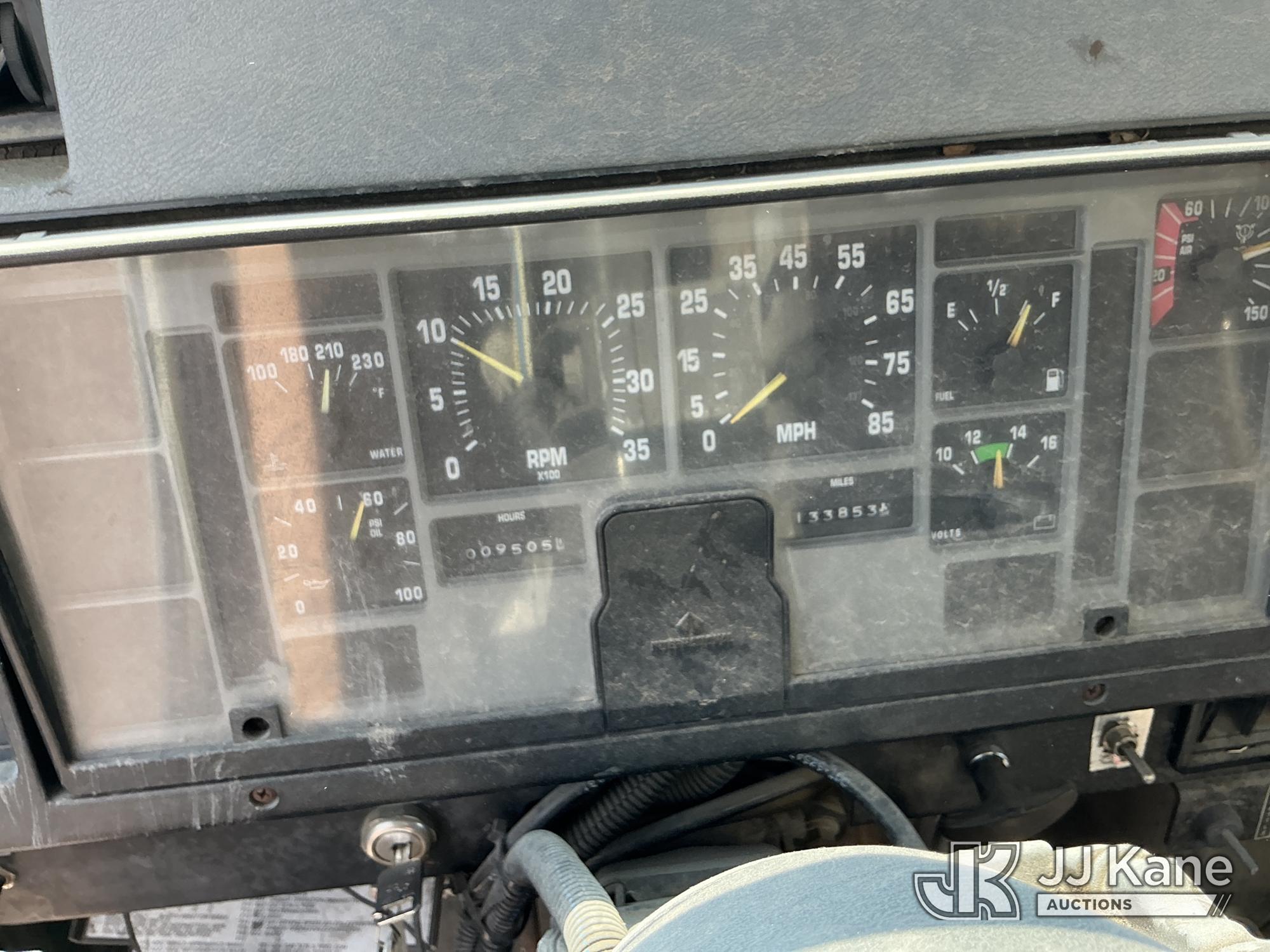1993 International 4900