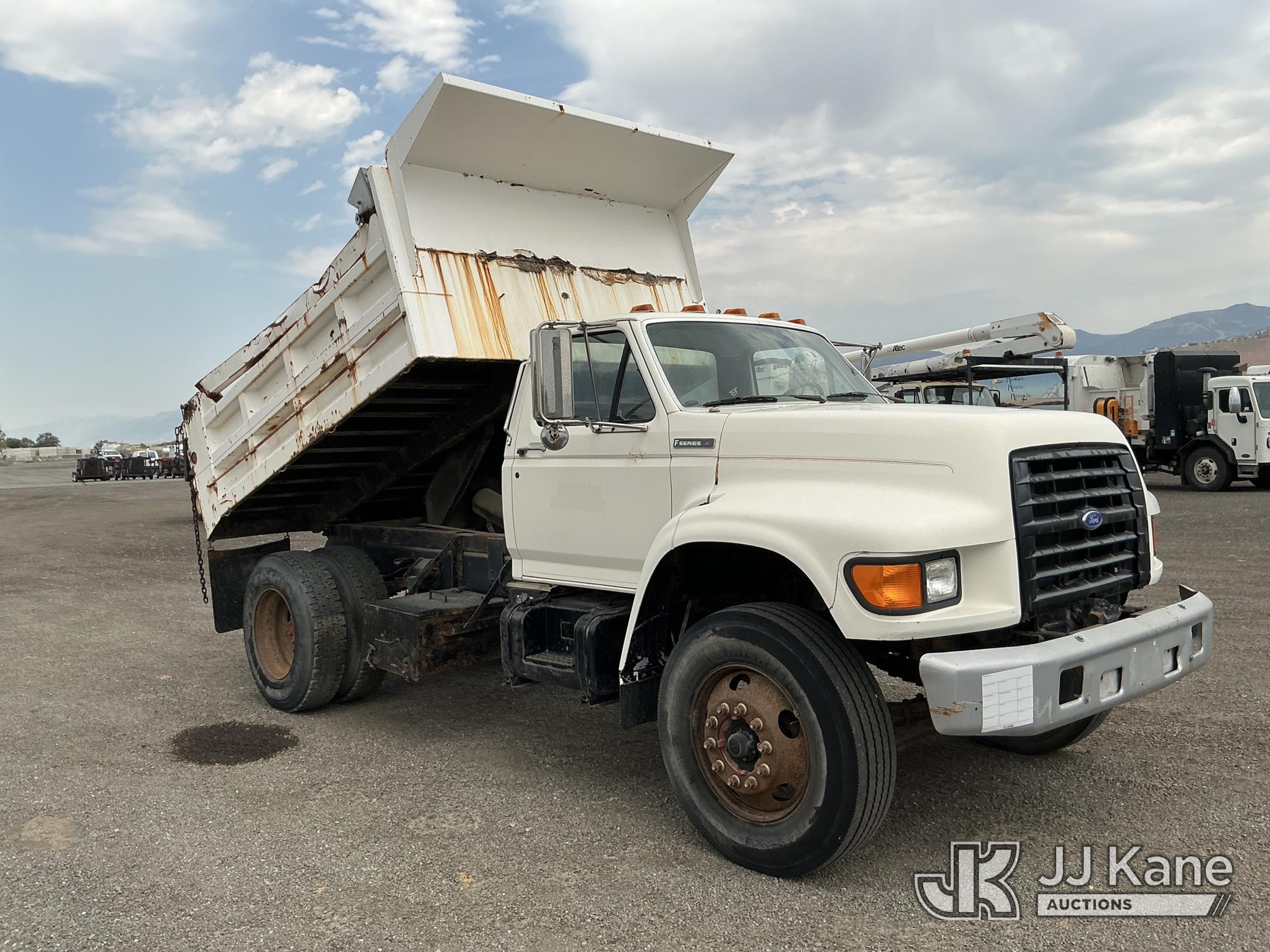 1996 Ford F700